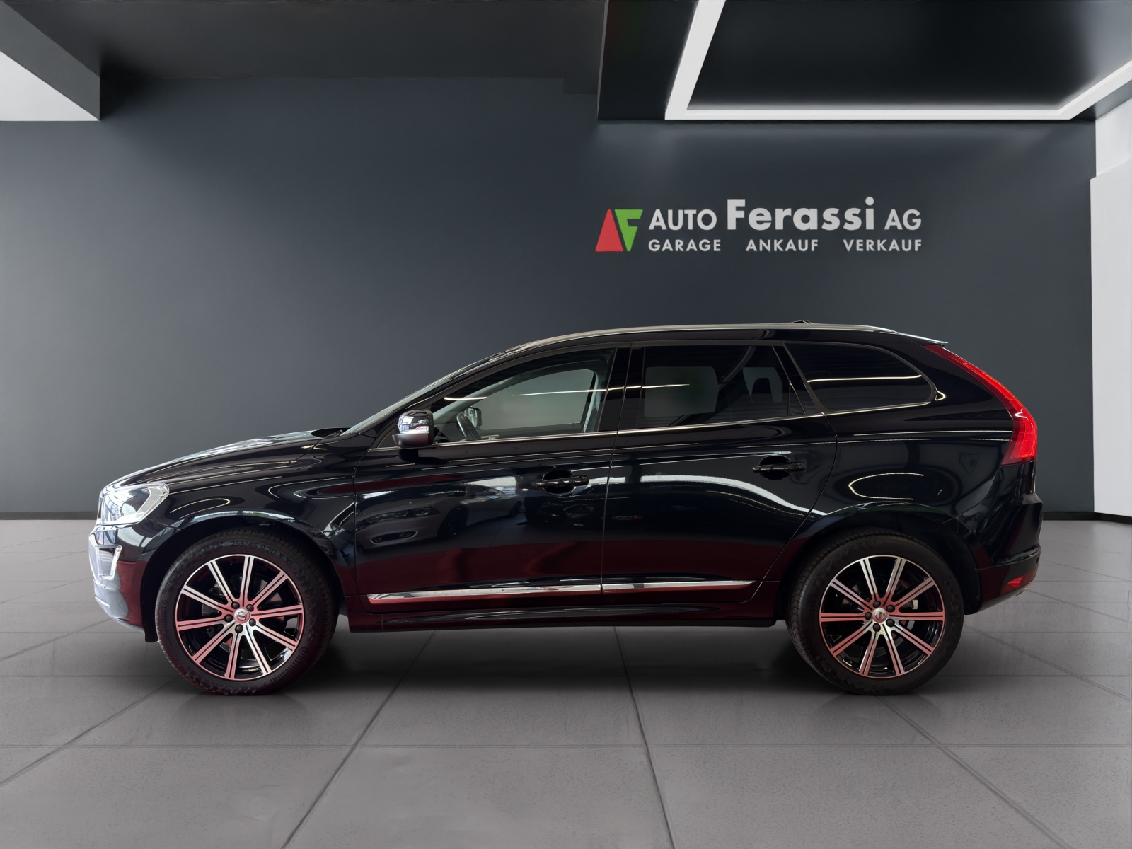 VOLVO XC60 T5 Summum Geartronic-showroom-element-1