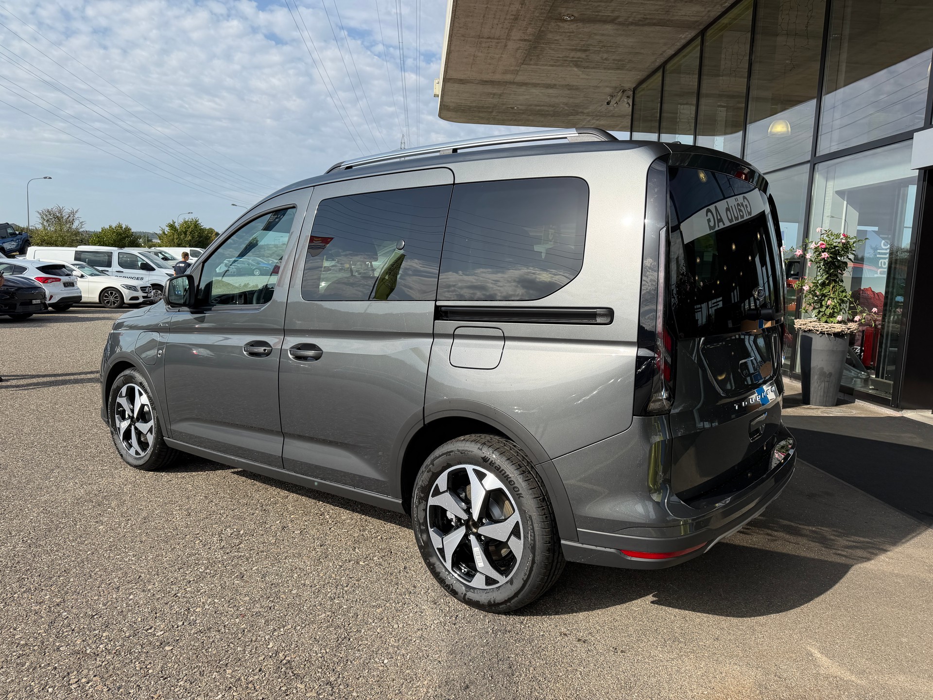 FORD Tourneo Connect 1.5 PHEV Active Automat-image-5