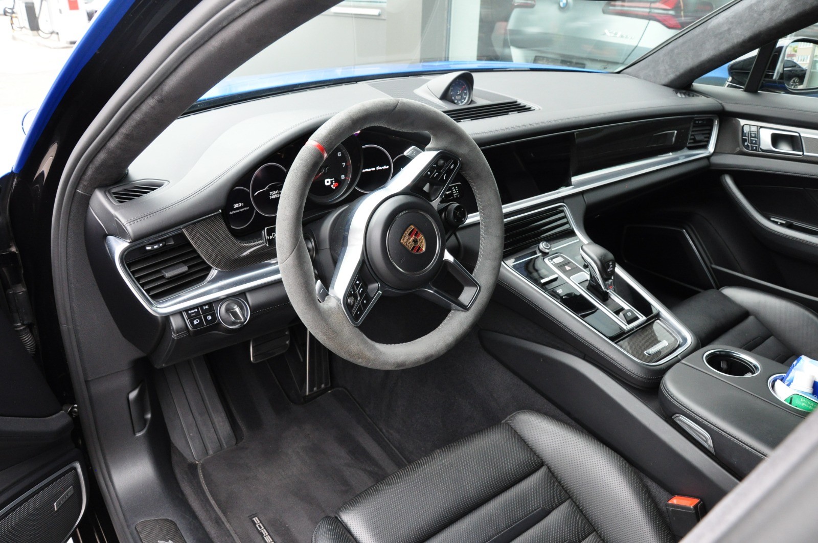 PORSCHE Panamera Turbo PDK-image-12