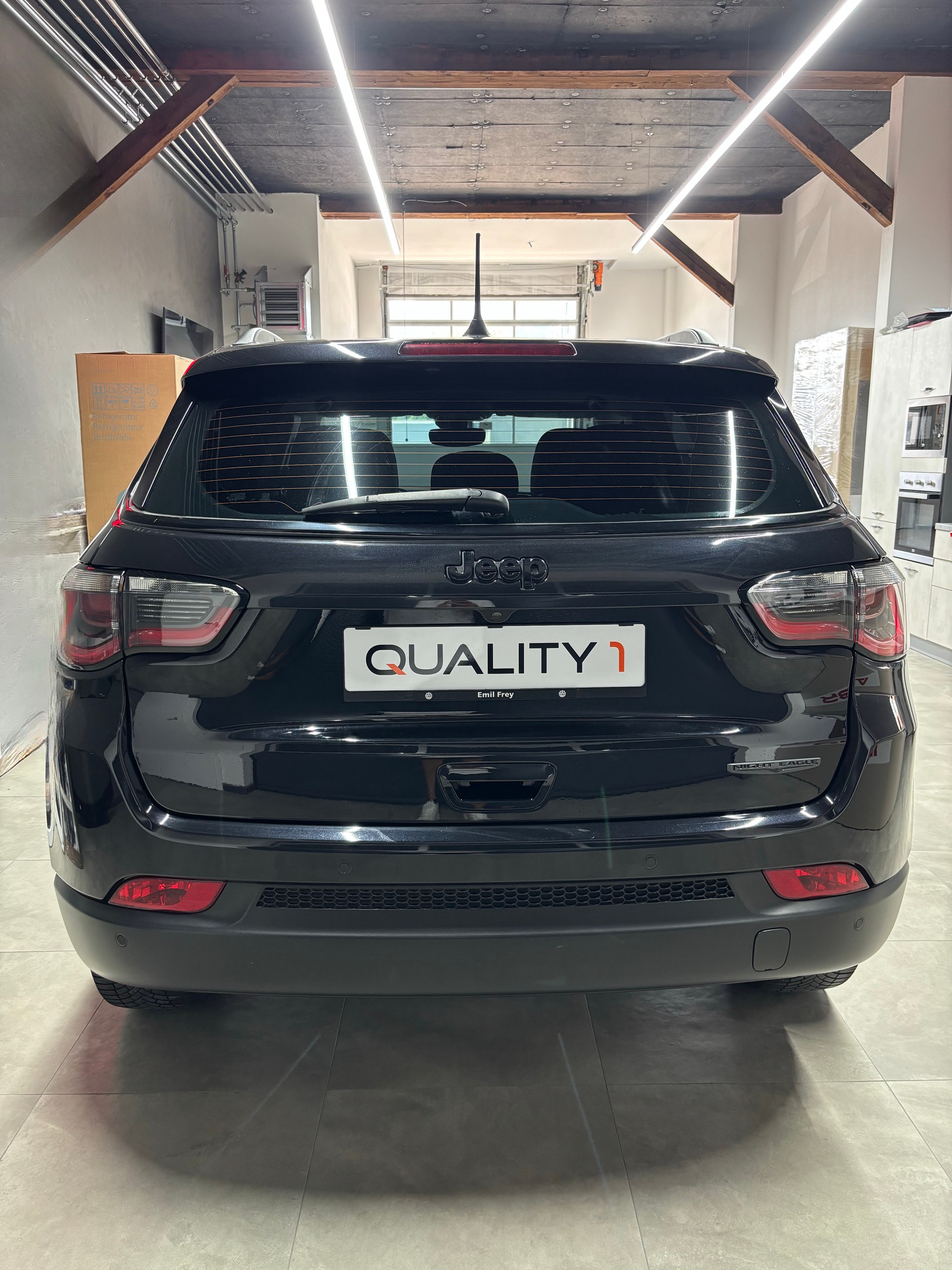 JEEP Compass 4x2 1.3 Turbo Night Eagle DKG-image-4