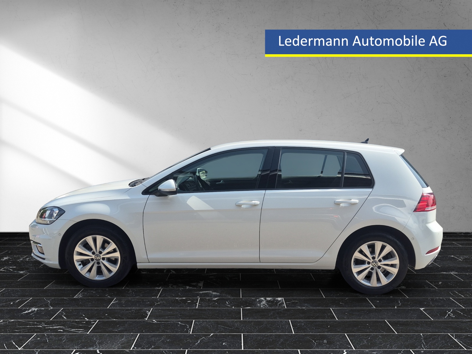 VW Golf 1.4 TSI Comfortline-showroom-element-1