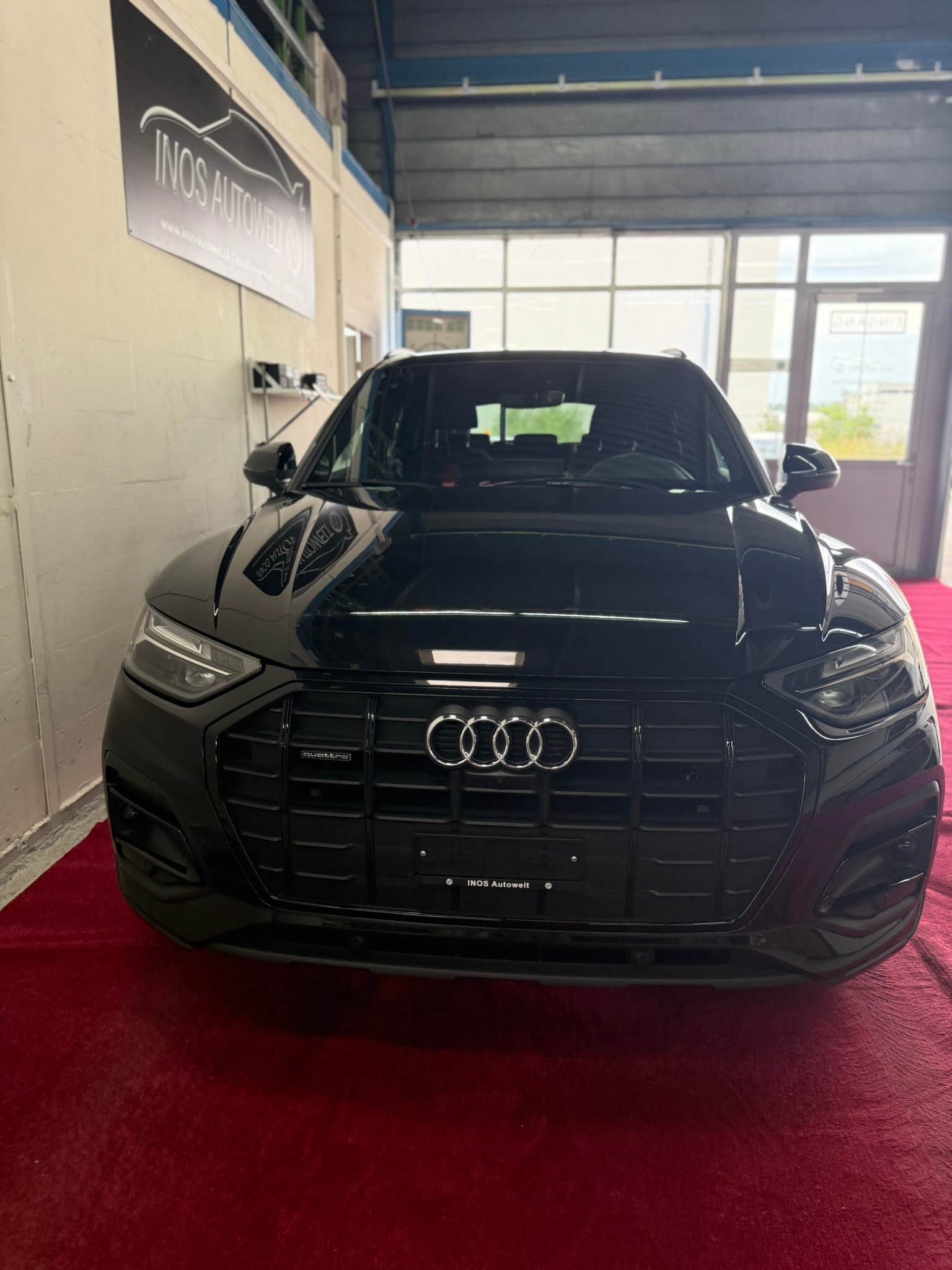 AUDI Q5 Sportback 40 TDI S line quattro S-tronic-image-1