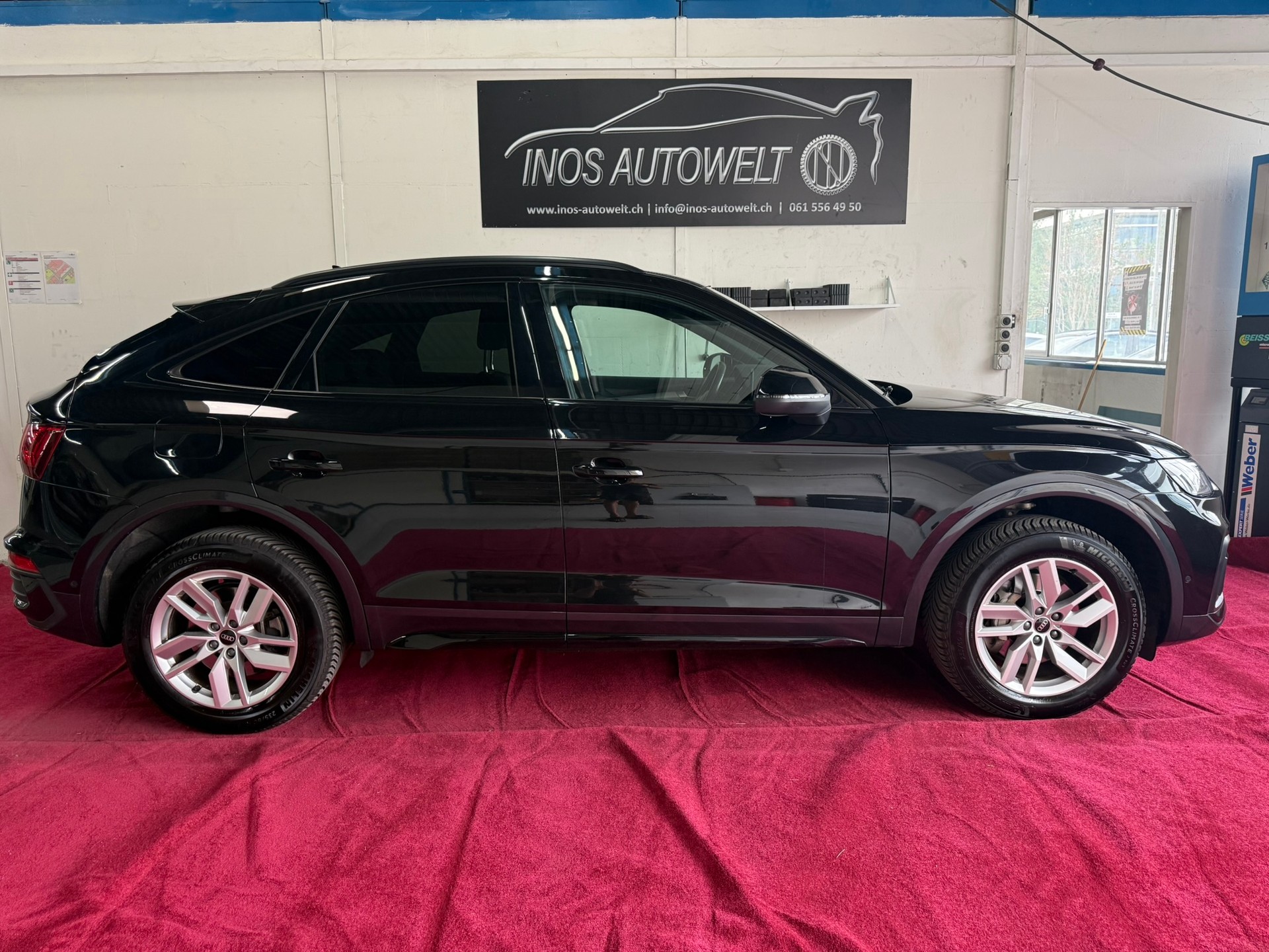 AUDI Q5 Sportback 40 TDI S line quattro S-tronic-image-3