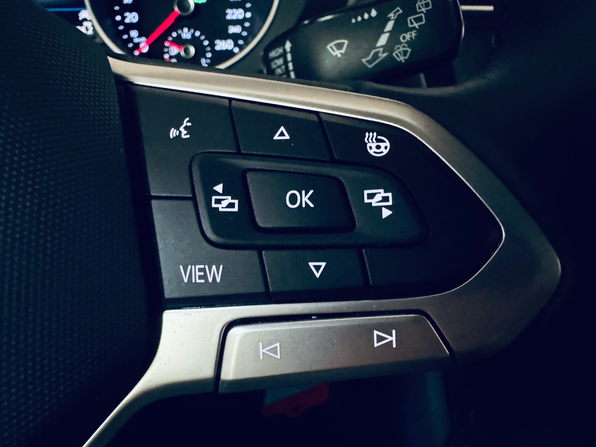VW Tiguan 1.5TSI Evo Life DSG-image-24