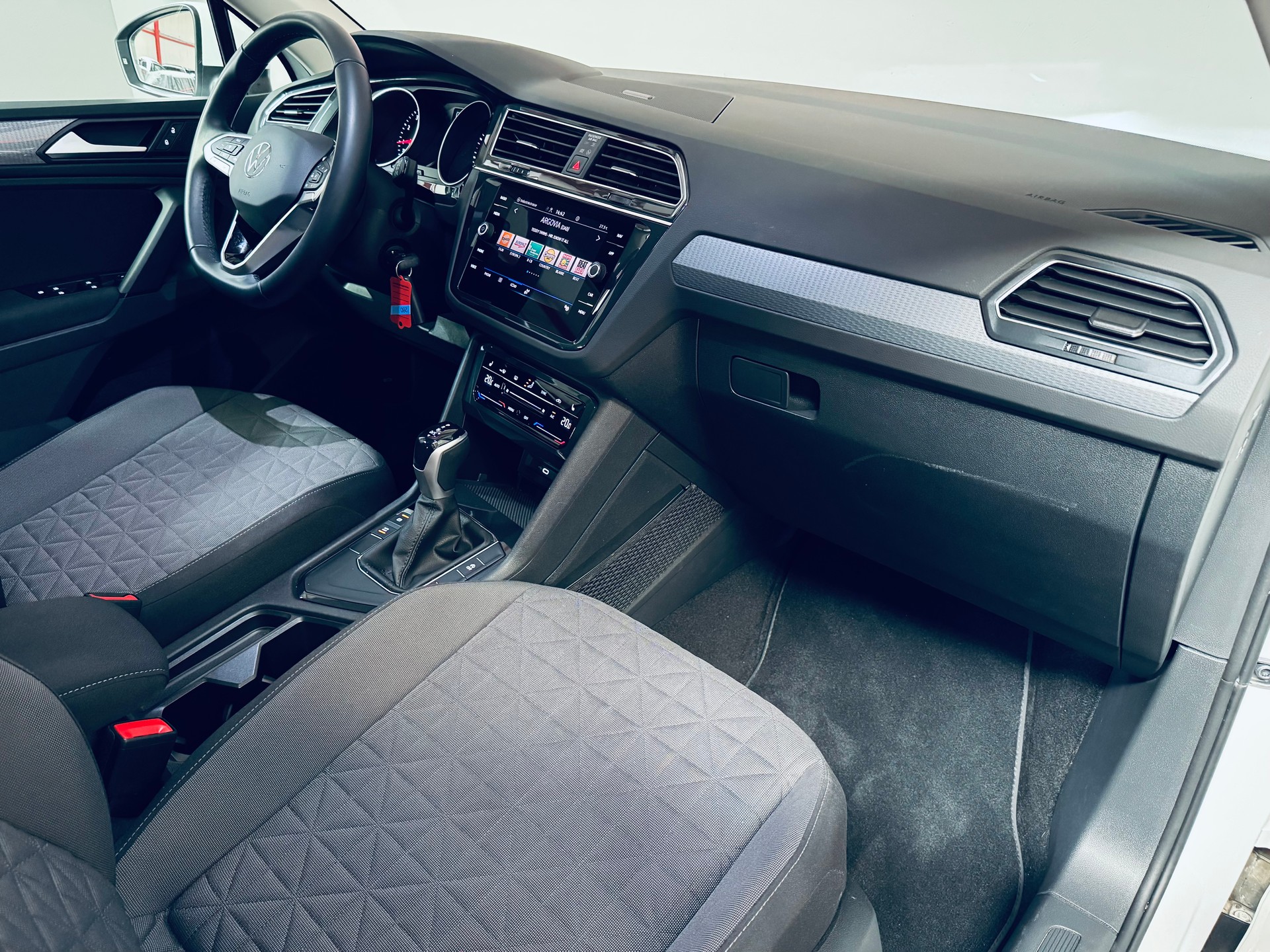 VW Tiguan 1.5TSI Evo Life DSG-image-16