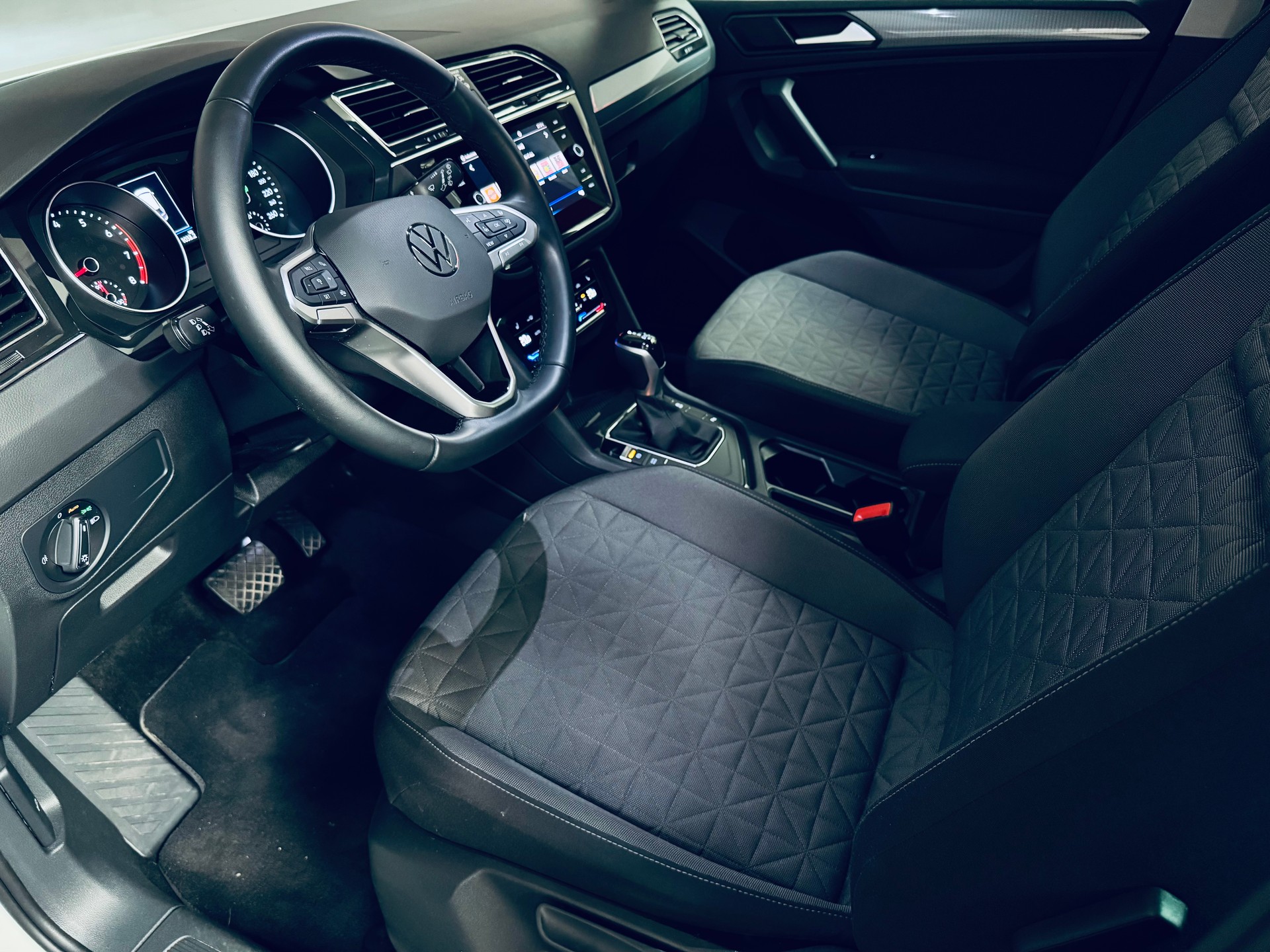 VW Tiguan 1.5TSI Evo Life DSG-image-12