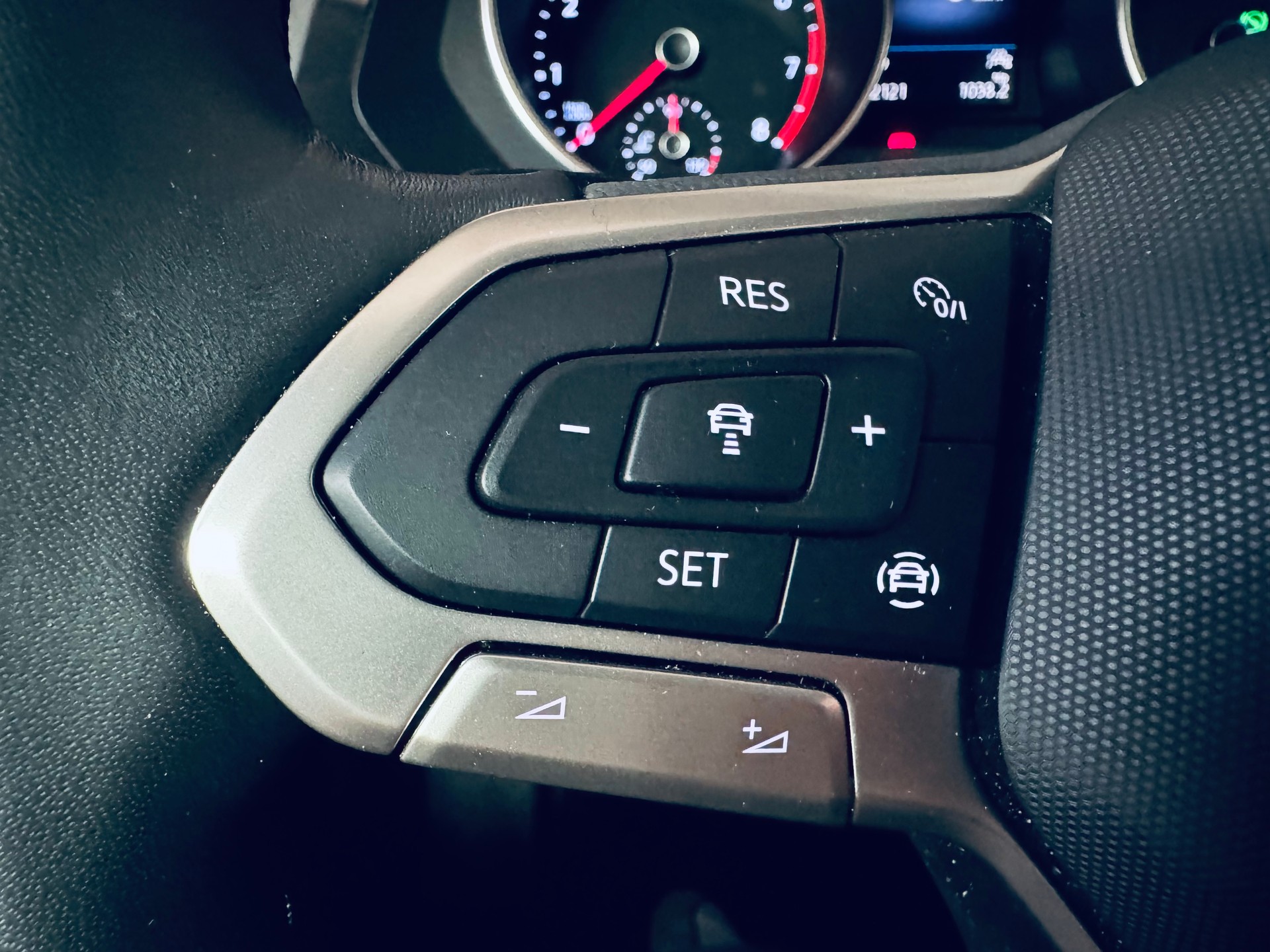 VW Tiguan 1.5TSI Evo Life DSG-image-25
