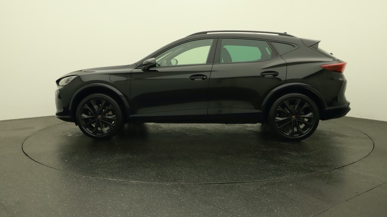CUPRA Formentor 1.5 e-HYBRID pHEV VZ Black Edition-showroom-element-1
