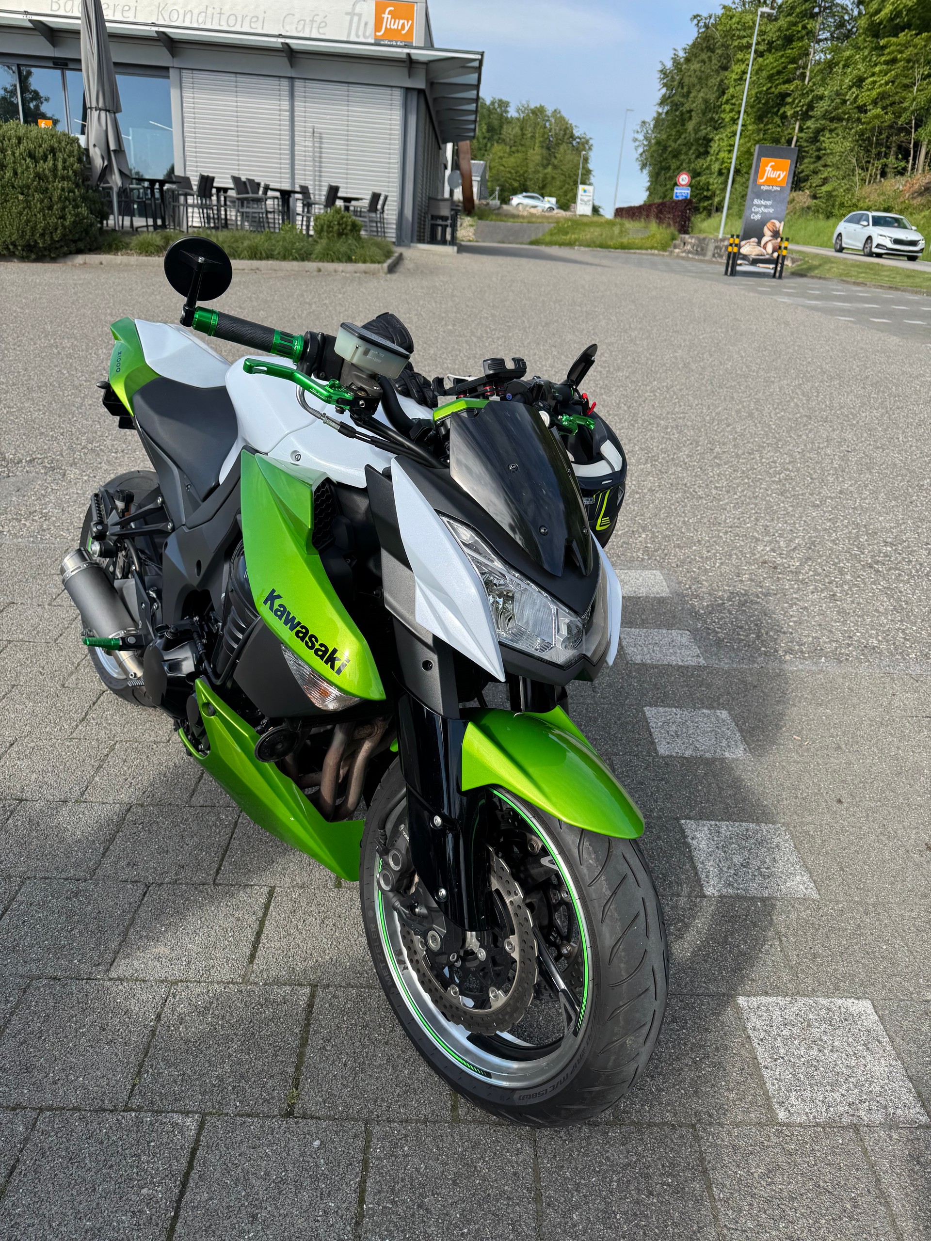 KAWASAKI Z 1000 ABS-image-4