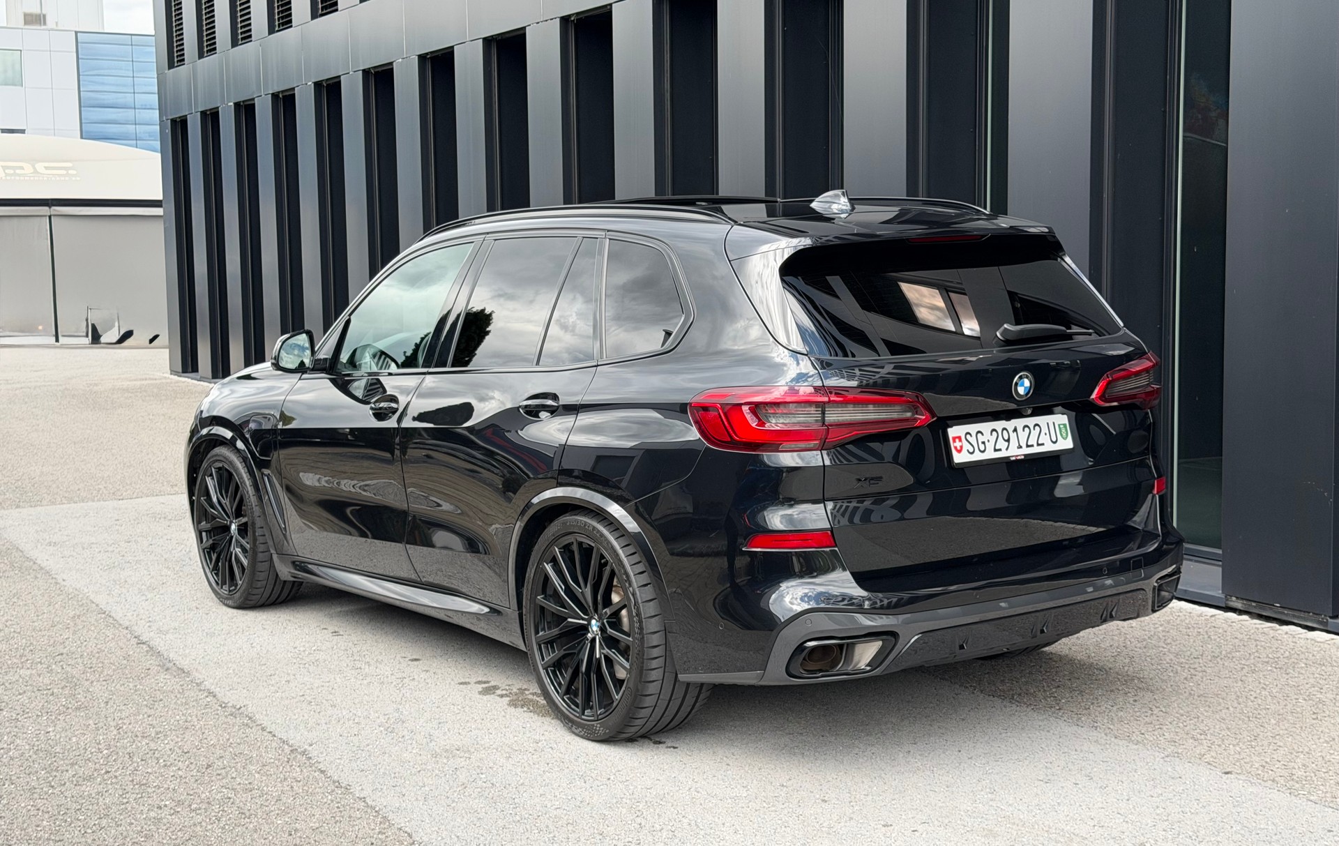 BMW X5 xDrive45e♦️Aktivlenkung*Topzustand*CH Fahrzeug♦️-showroom-element-1