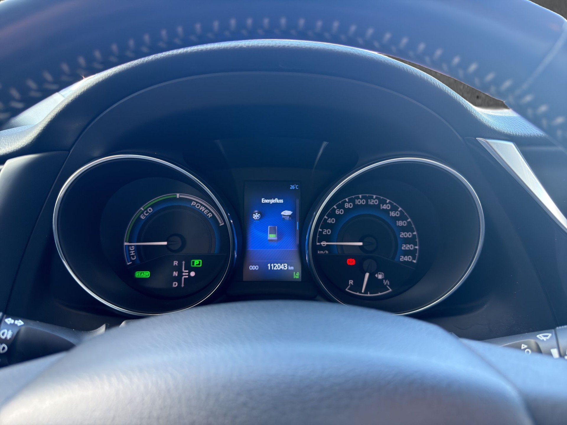 TOYOTA Auris 1.8 HSD Luna e-CVT-image-11