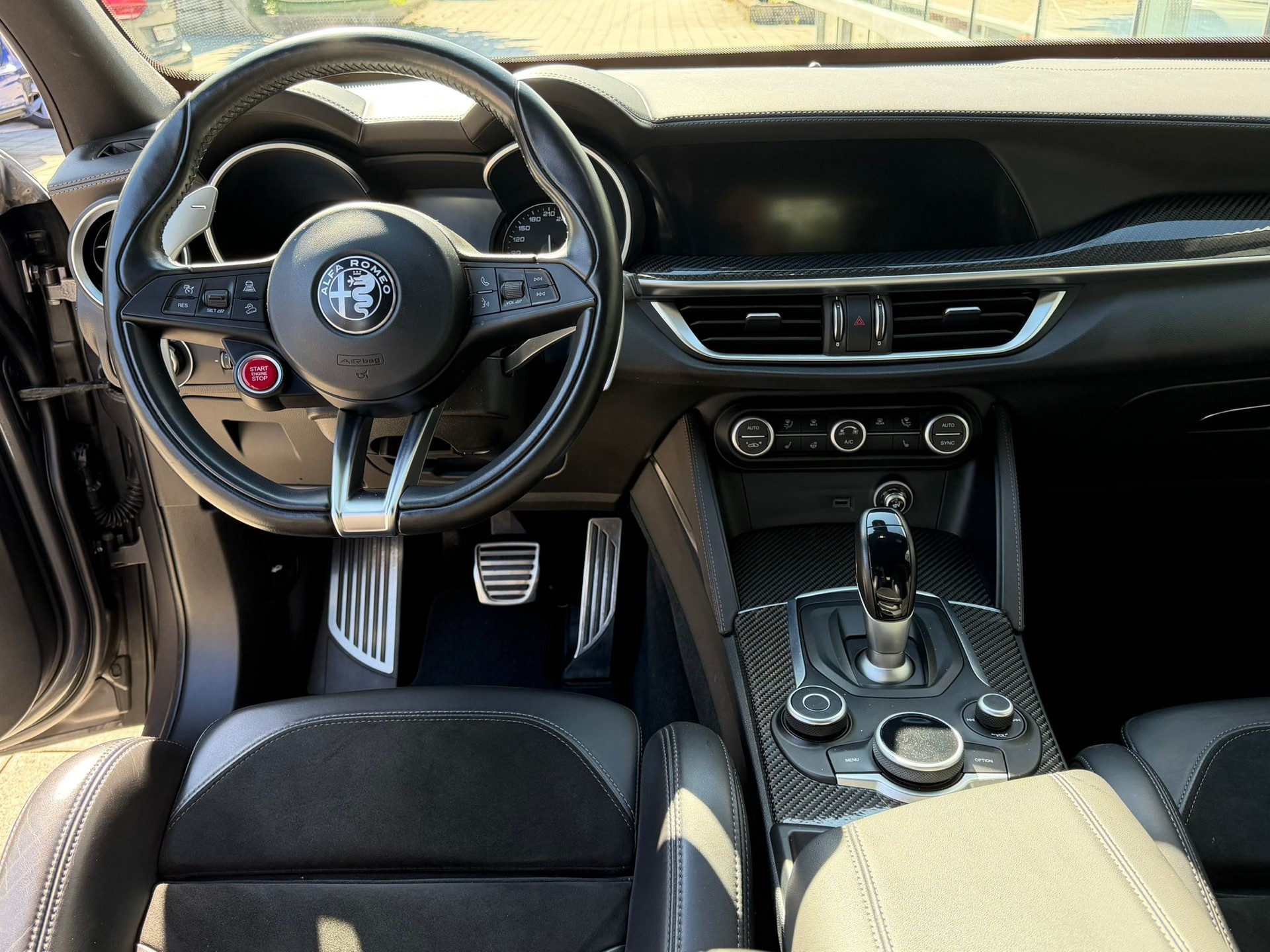 ALFA ROMEO Stelvio 2.9 V6 Quadrifoglio Q4 Automatic-image-5