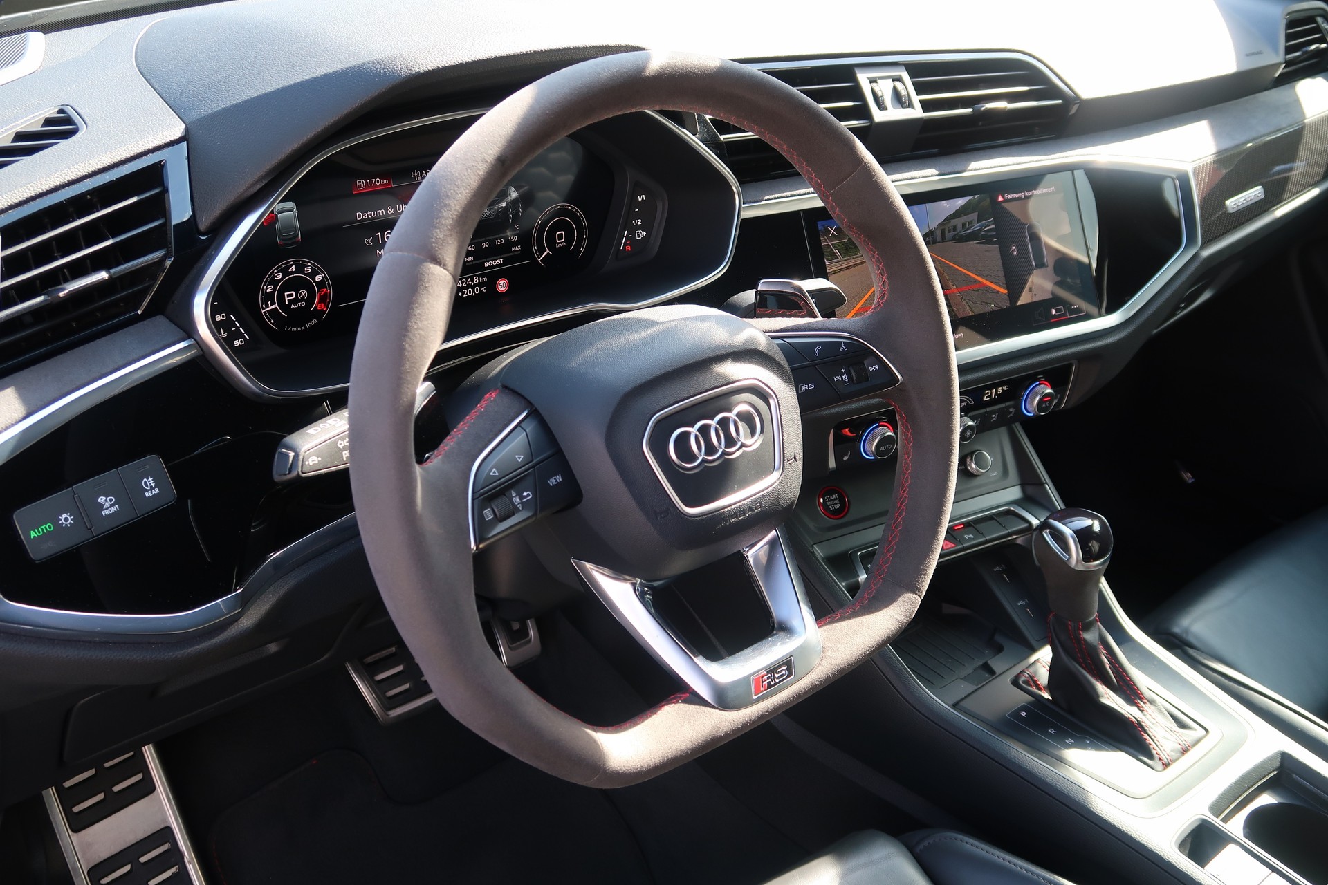 AUDI RS Q3 Sportback edition 10 years quattro S tronic-image-12