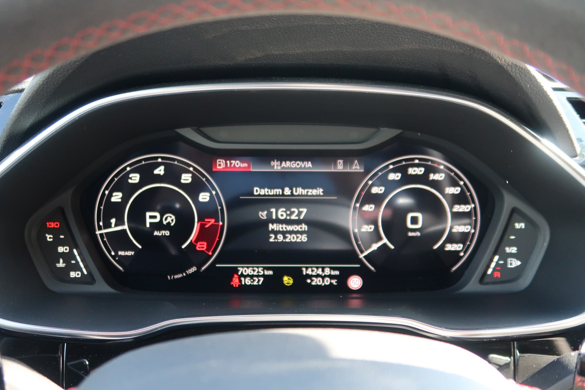 AUDI RS Q3 Sportback edition 10 years quattro S tronic-image-13