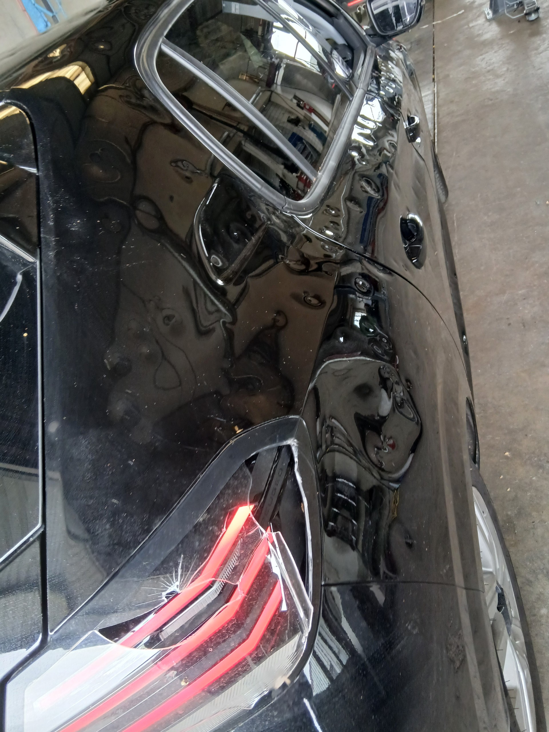 PEUGEOT 208 1.2 MHEV 110 Active-image-8