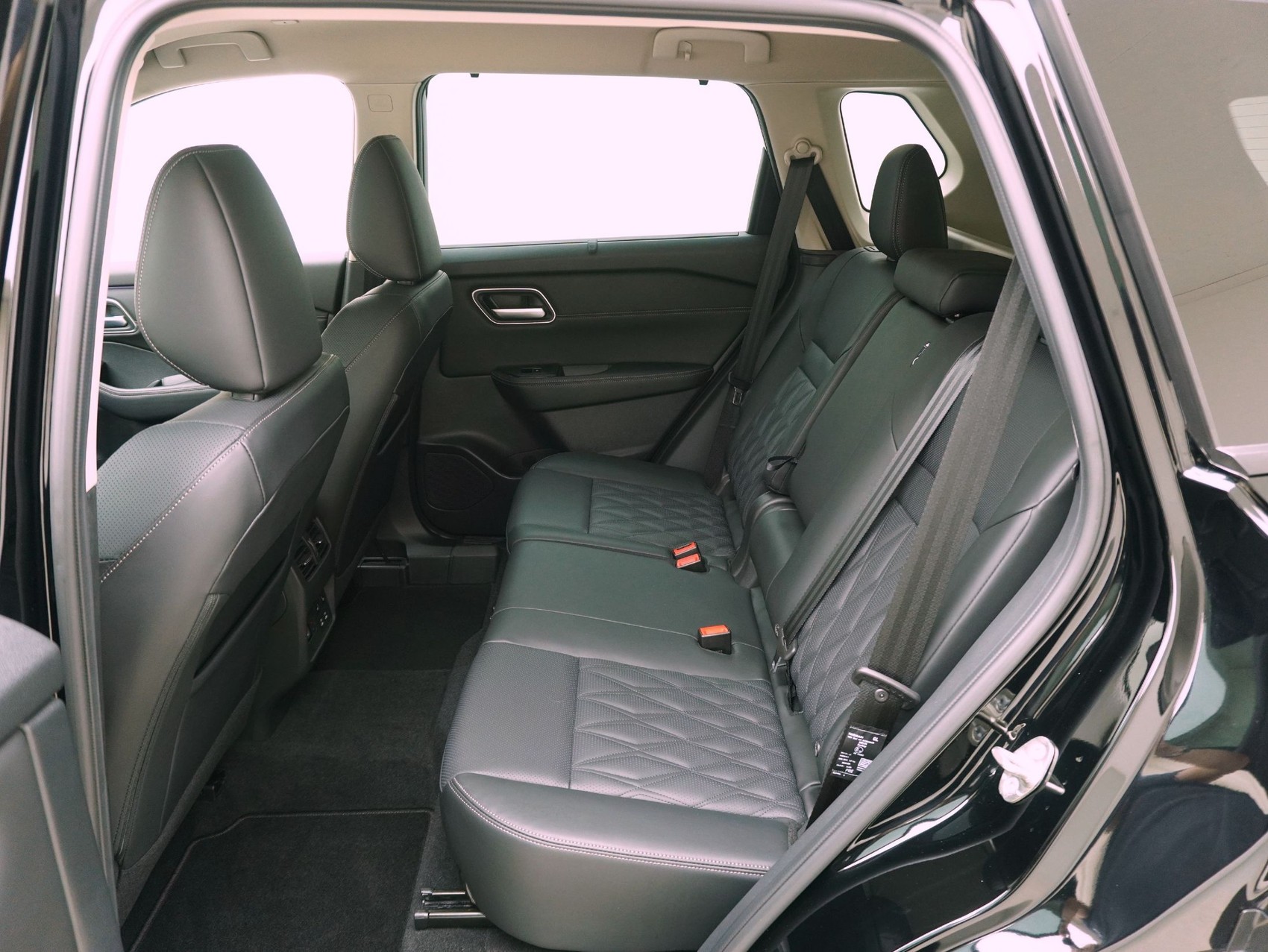 NISSAN X-Trail 1.5 VC-T Tekna e-4orce-image-10