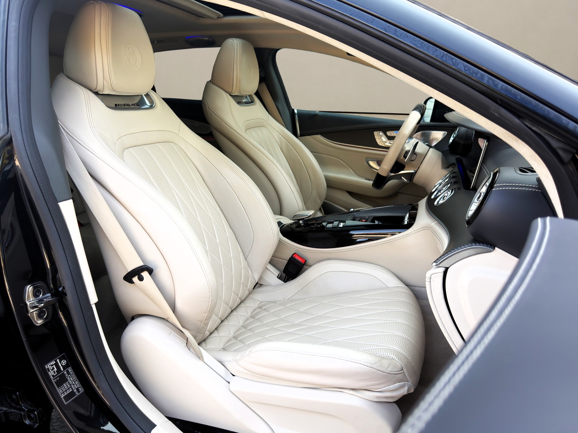MERCEDES-BENZ ❗AMG GT 4 63 S ❗4Matic+ Speedshift MCT ✅Aero-Paket & VOLL-AUSSTATTUNG✅-image-8