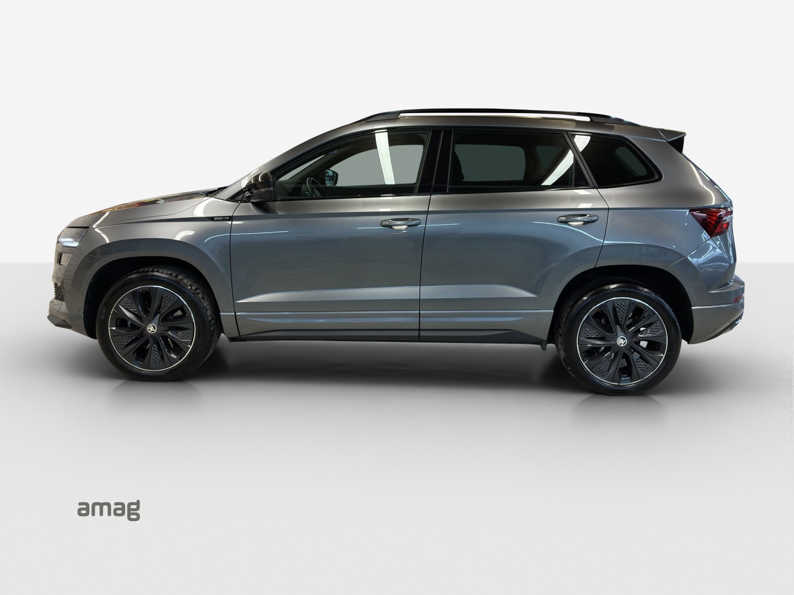 SKODA Karoq 1.5 TSI SportLine DSG-showroom-element-1