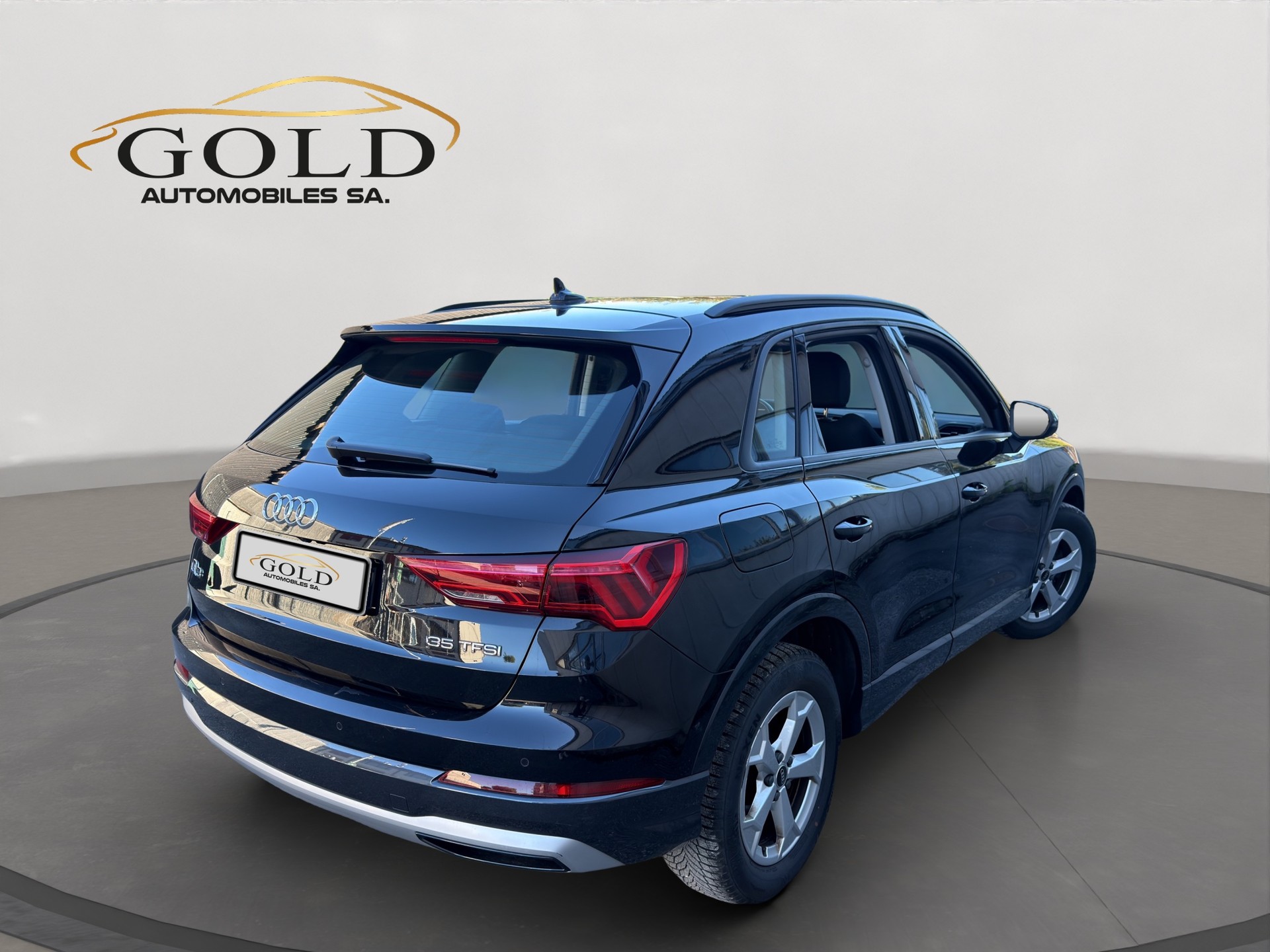 AUDI Q3 Sportback 35 TFSI Attraction S-tronic-image-1