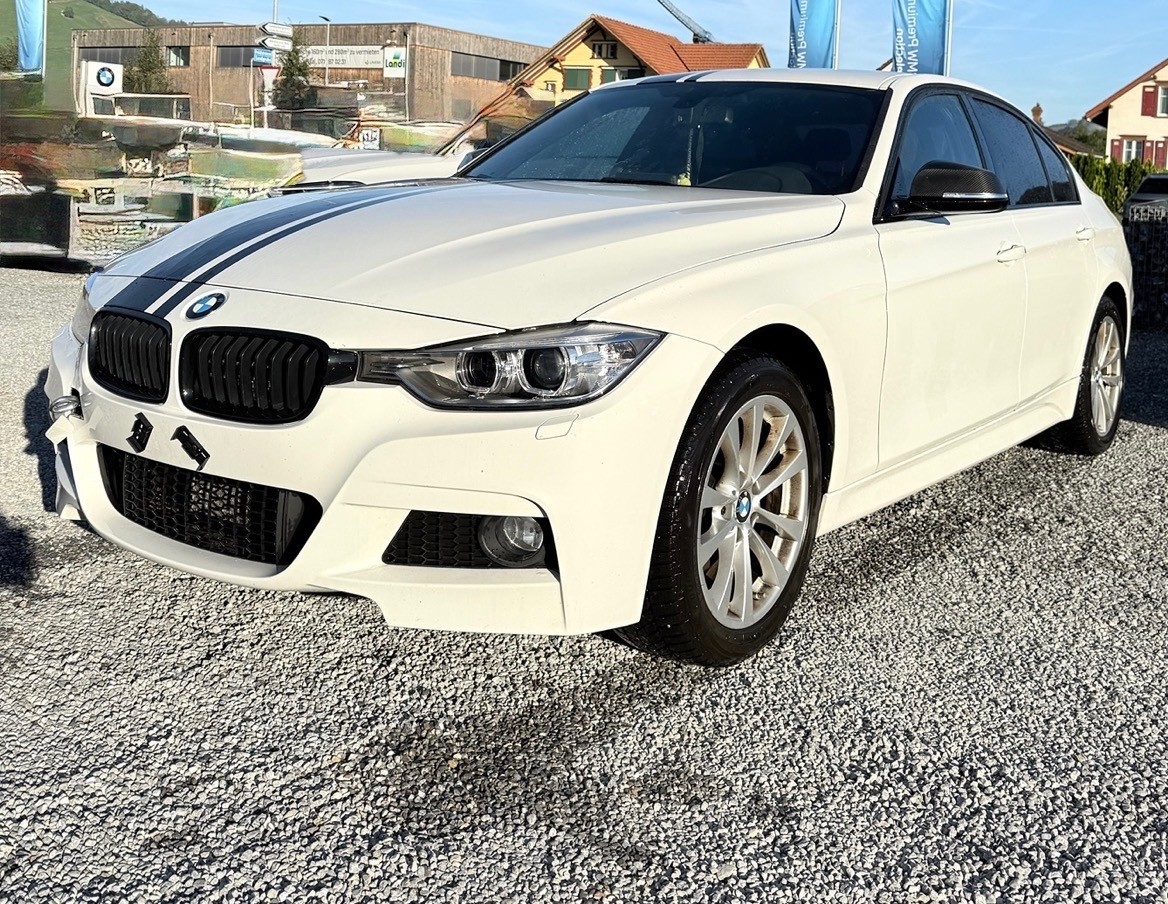BMW 320i xDrive Sport Line Steptronic