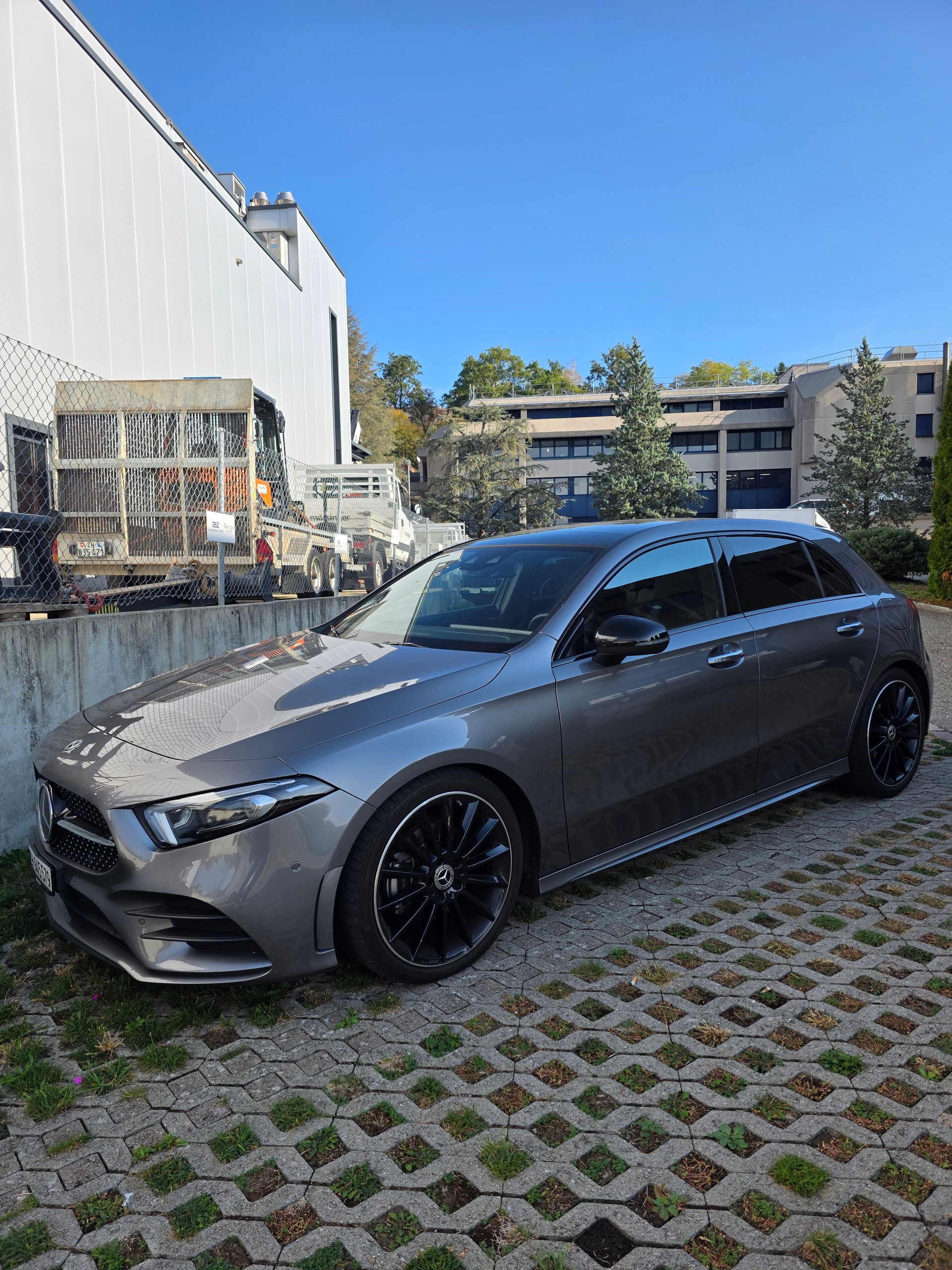MERCEDES-BENZ A 180 Night Star AMG Line