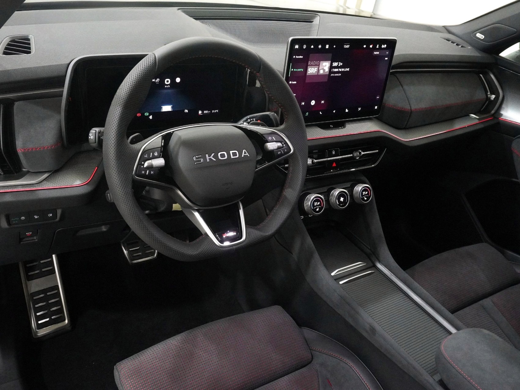 SKODA Kodiaq 2.0 TSI RS-image-9