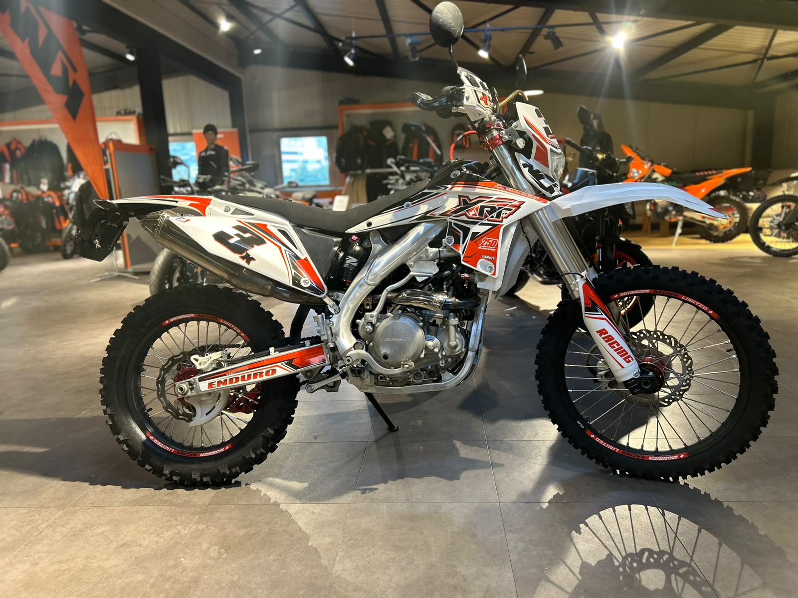 MONNIER-HONDA 250 XRF-image-1