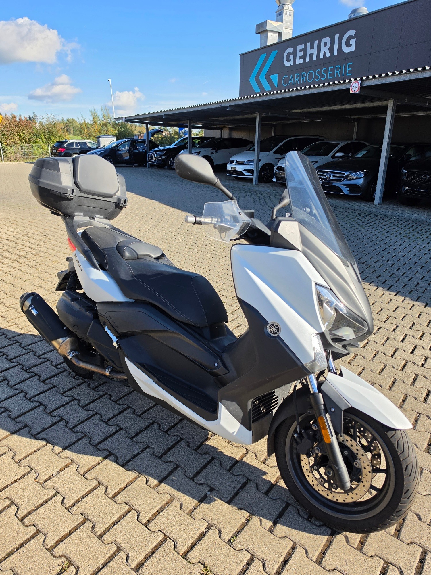 YAMAHA X-Max 400 ABS-image-0