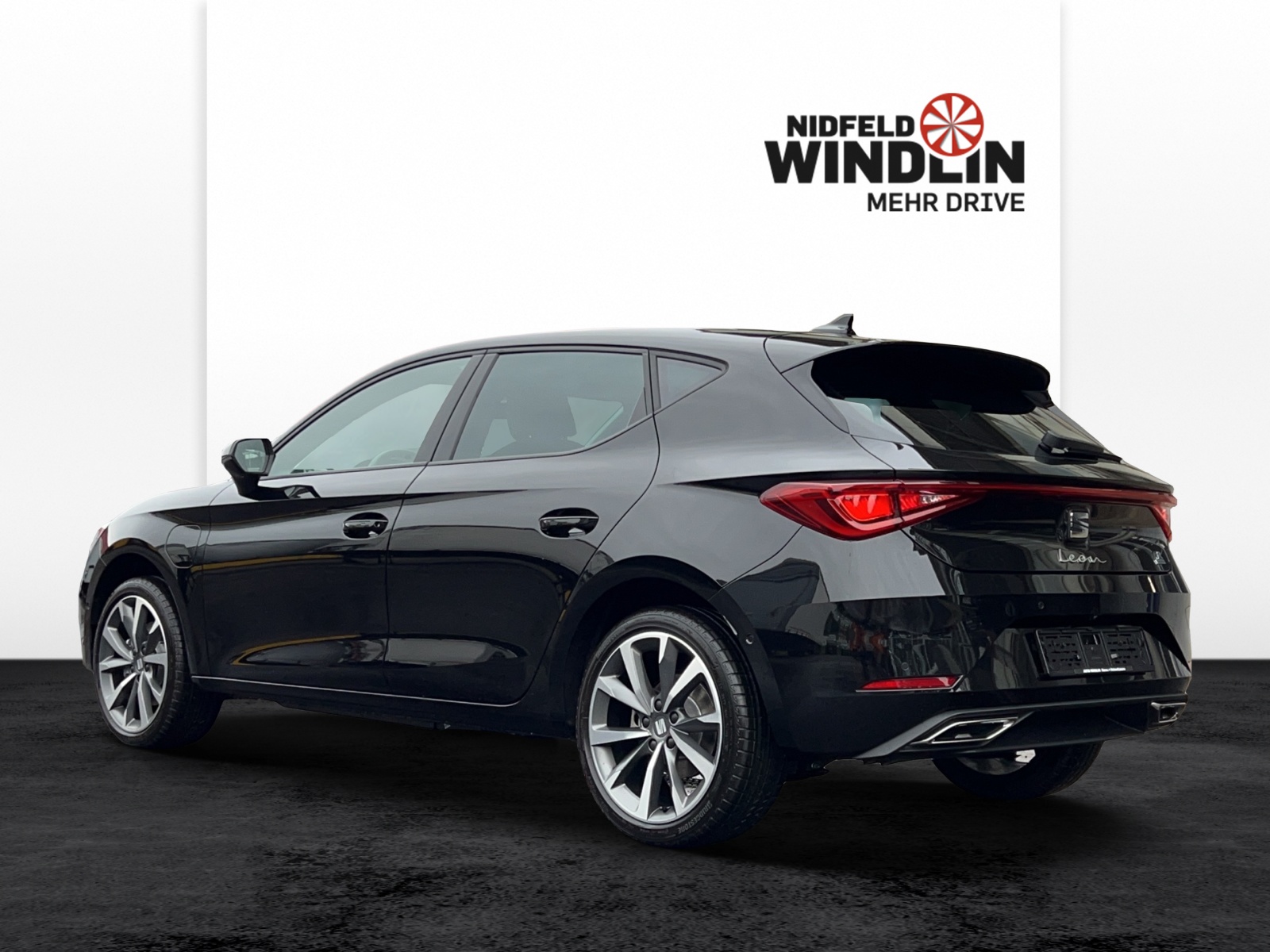 SEAT Leon 1.4 eHybrid Move FR DSG-showroom-element-3