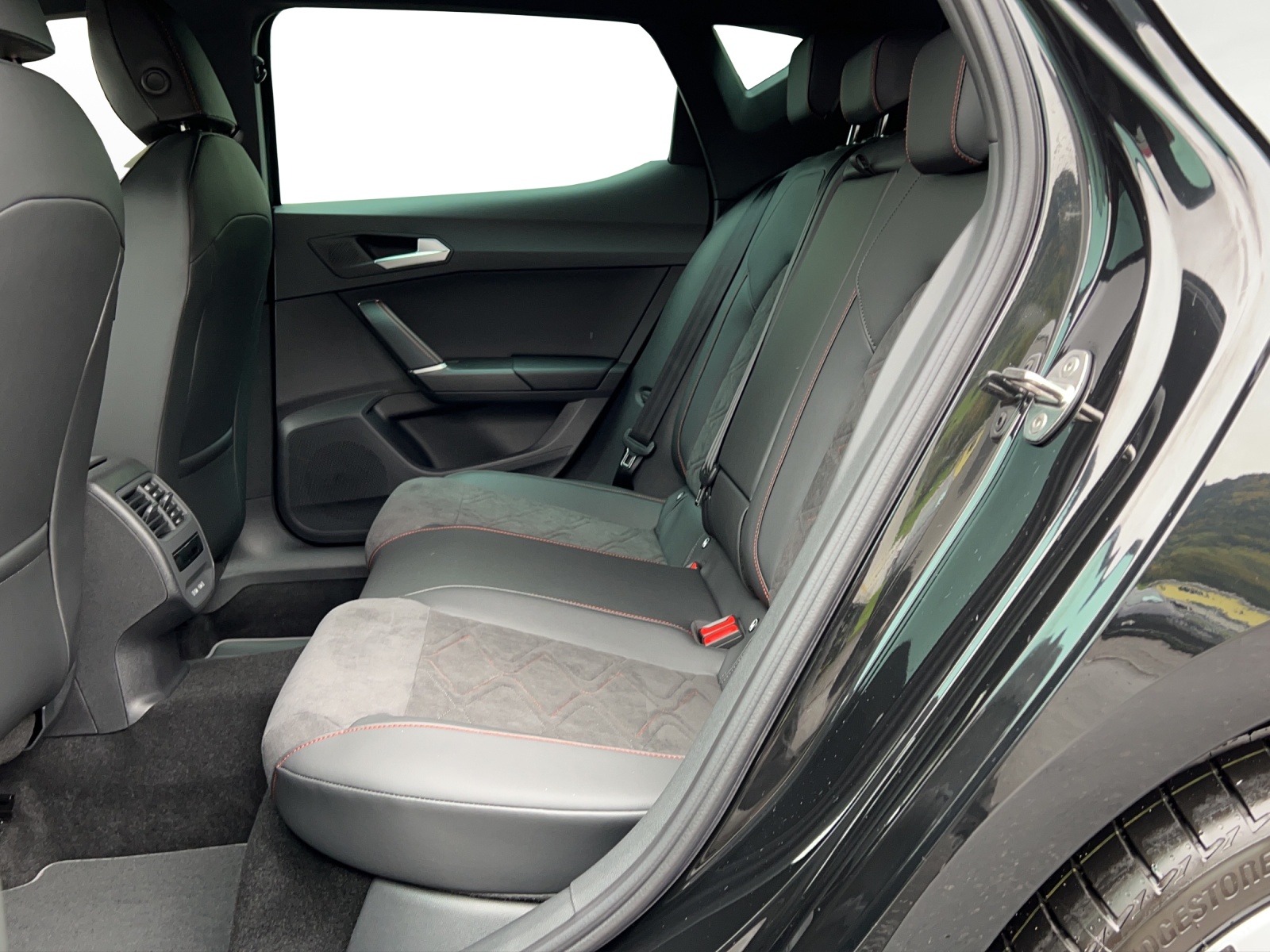 SEAT Leon 1.4 eHybrid Move FR DSG-image-5