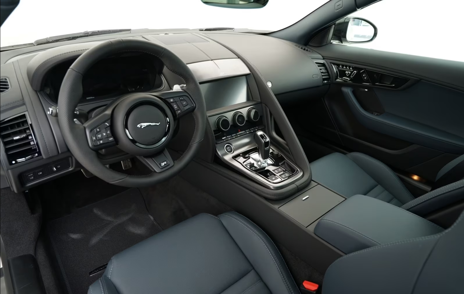 JAGUAR F-Type ZP Edition Coupé 5.0 V8 R Limitiert auf 150 Stück-image-5