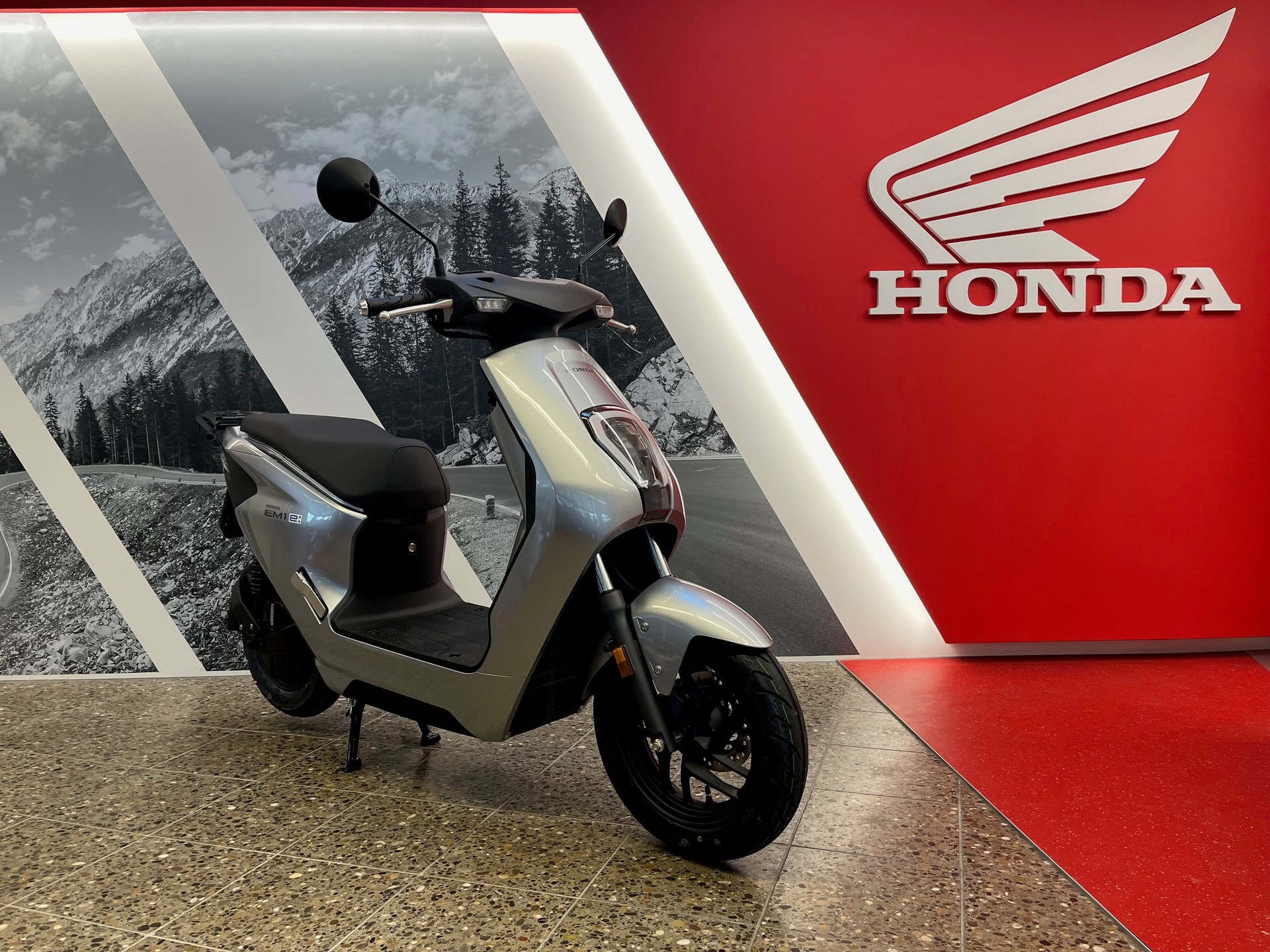 HONDA EM1-E-image-2