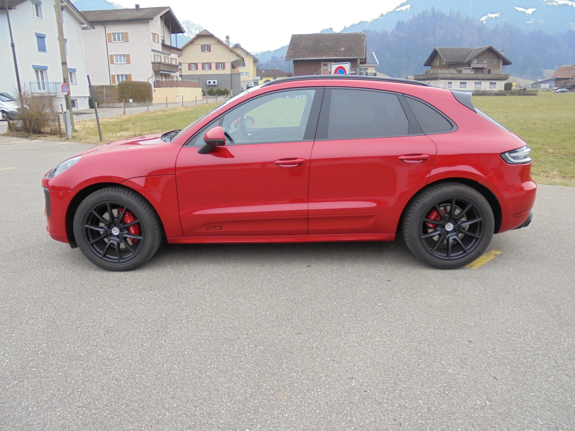 PORSCHE Macan GTS PDK-image-7