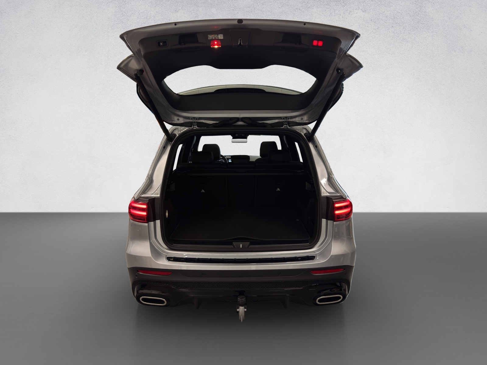 MERCEDES-BENZ GLB 200 AMG Line-image-7