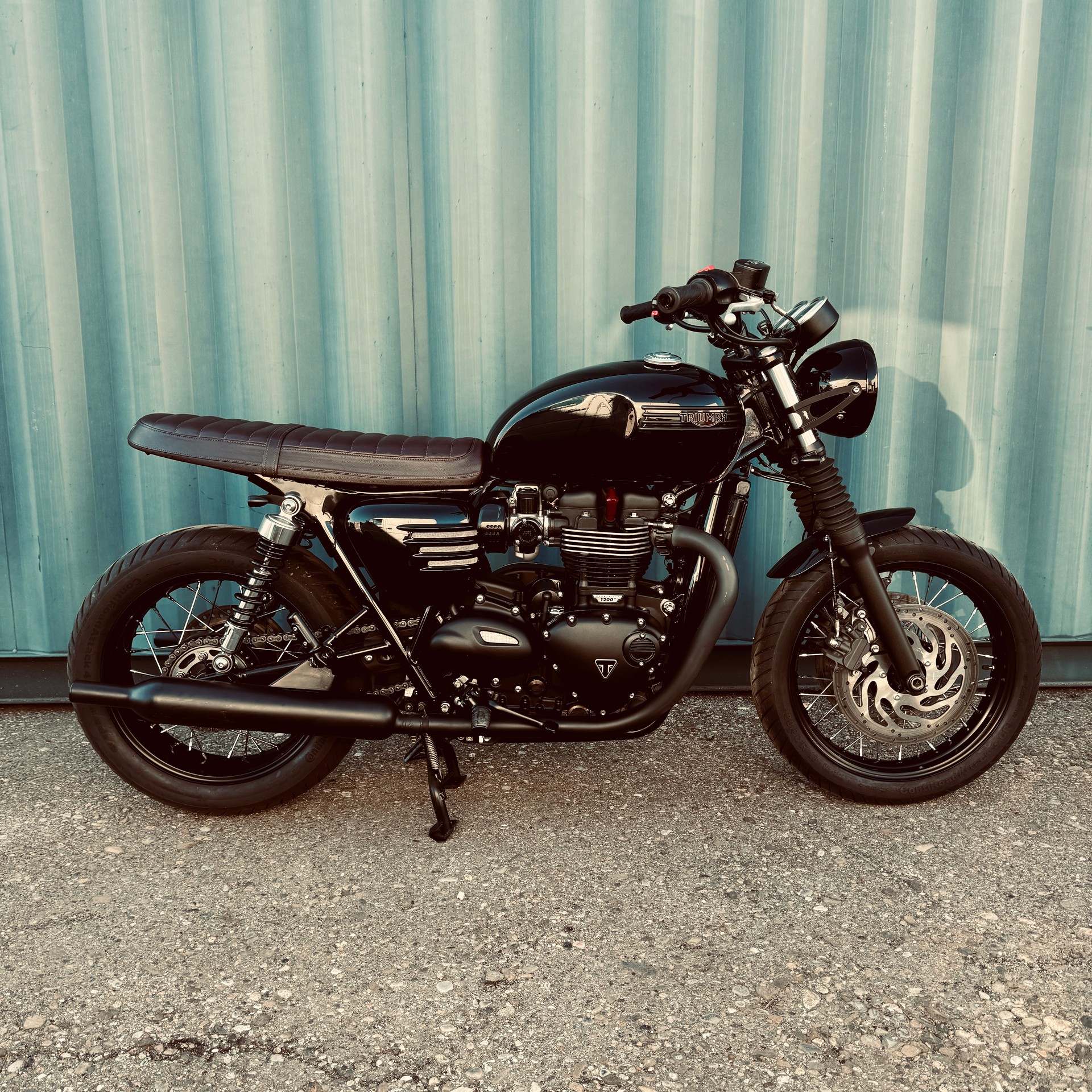 TRIUMPH Bonneville T120 Black-image-0