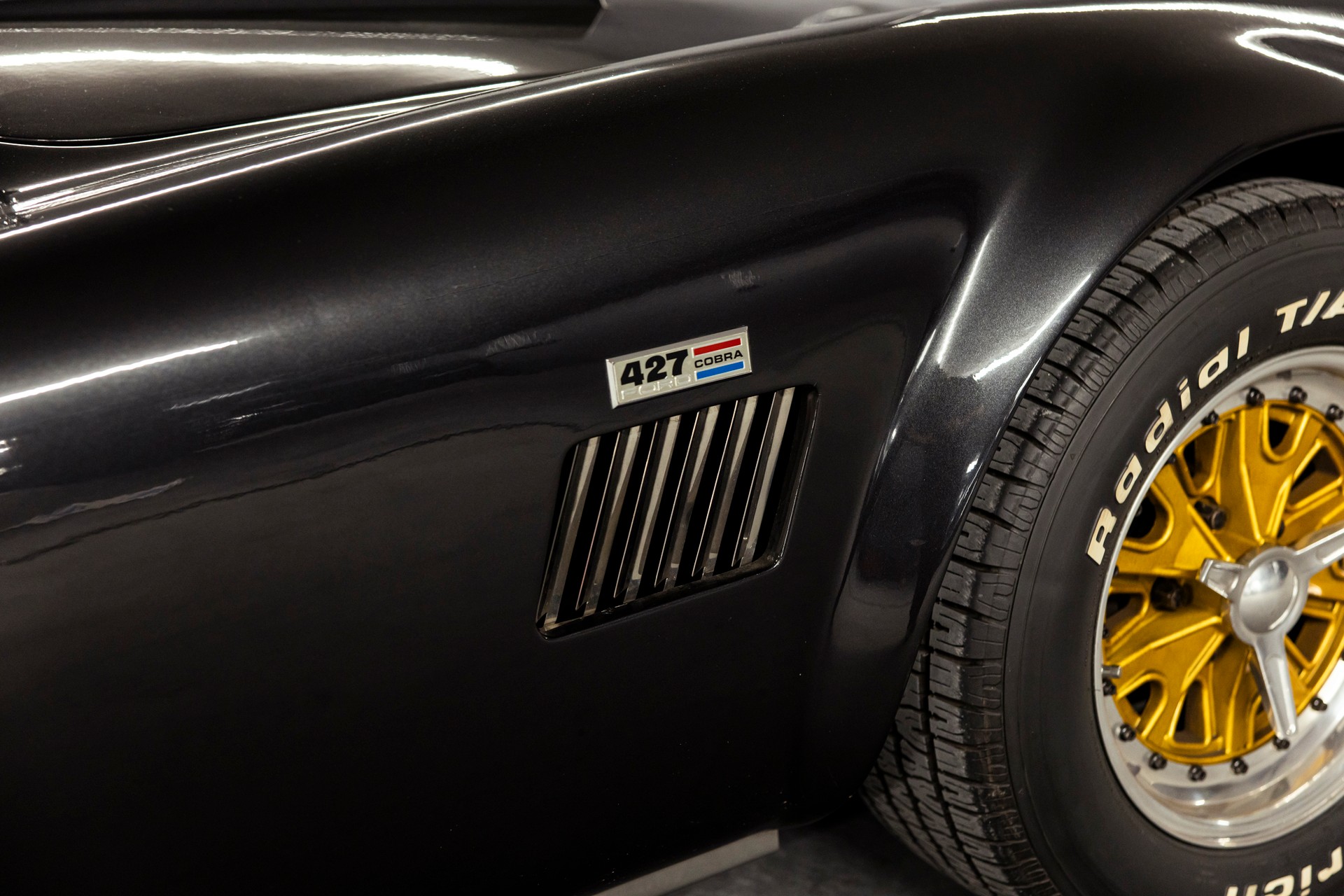 AC Tomaszo Cobra Veteranfahrzeug-image-11