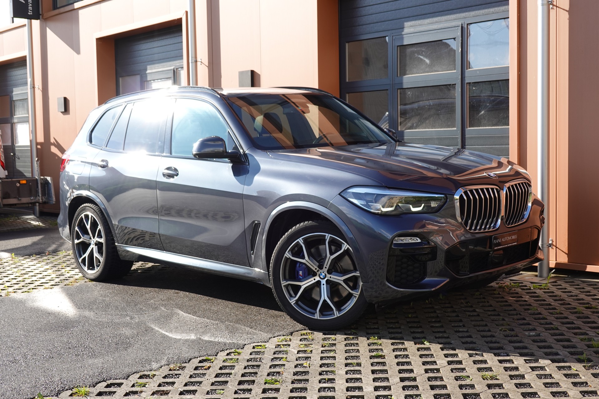 BMW X5 xDrive 40i M-Sport Steptronic - " 7 Places * Attelage 3500kg *Suspension Pneum. * Toit Pano * Roues 21' * LED Adap"-image-6