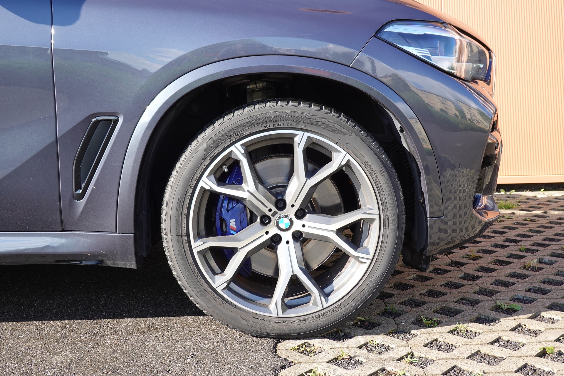 BMW X5 xDrive 40i M-Sport Steptronic - " 7 Places * Attelage 3500kg *Suspension Pneum. * Toit Pano * Roues 21' * LED Adap"-image-5