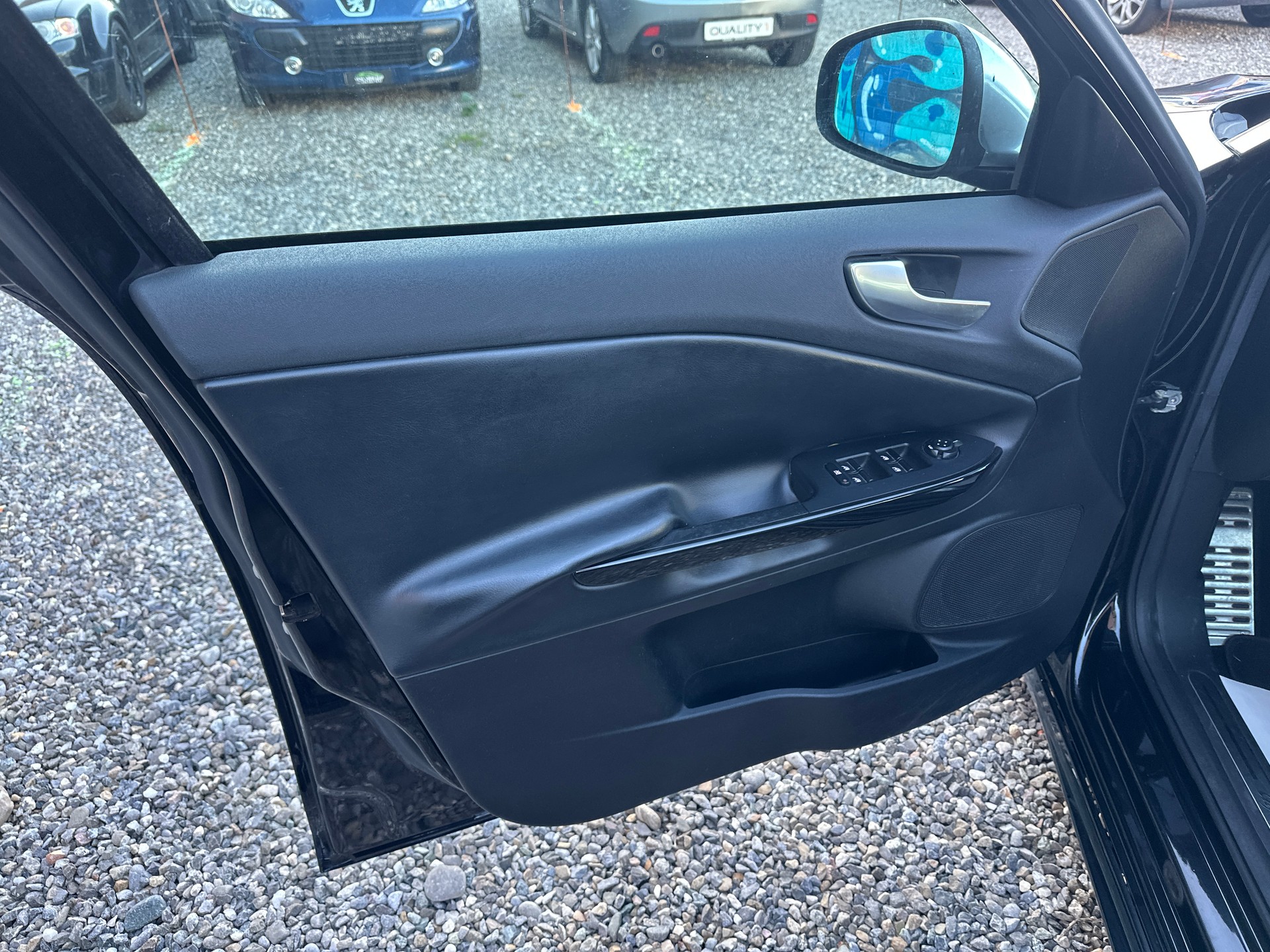 ALFA ROMEO Giulietta 1750 TBi Quadrifoglio Verde-image-13