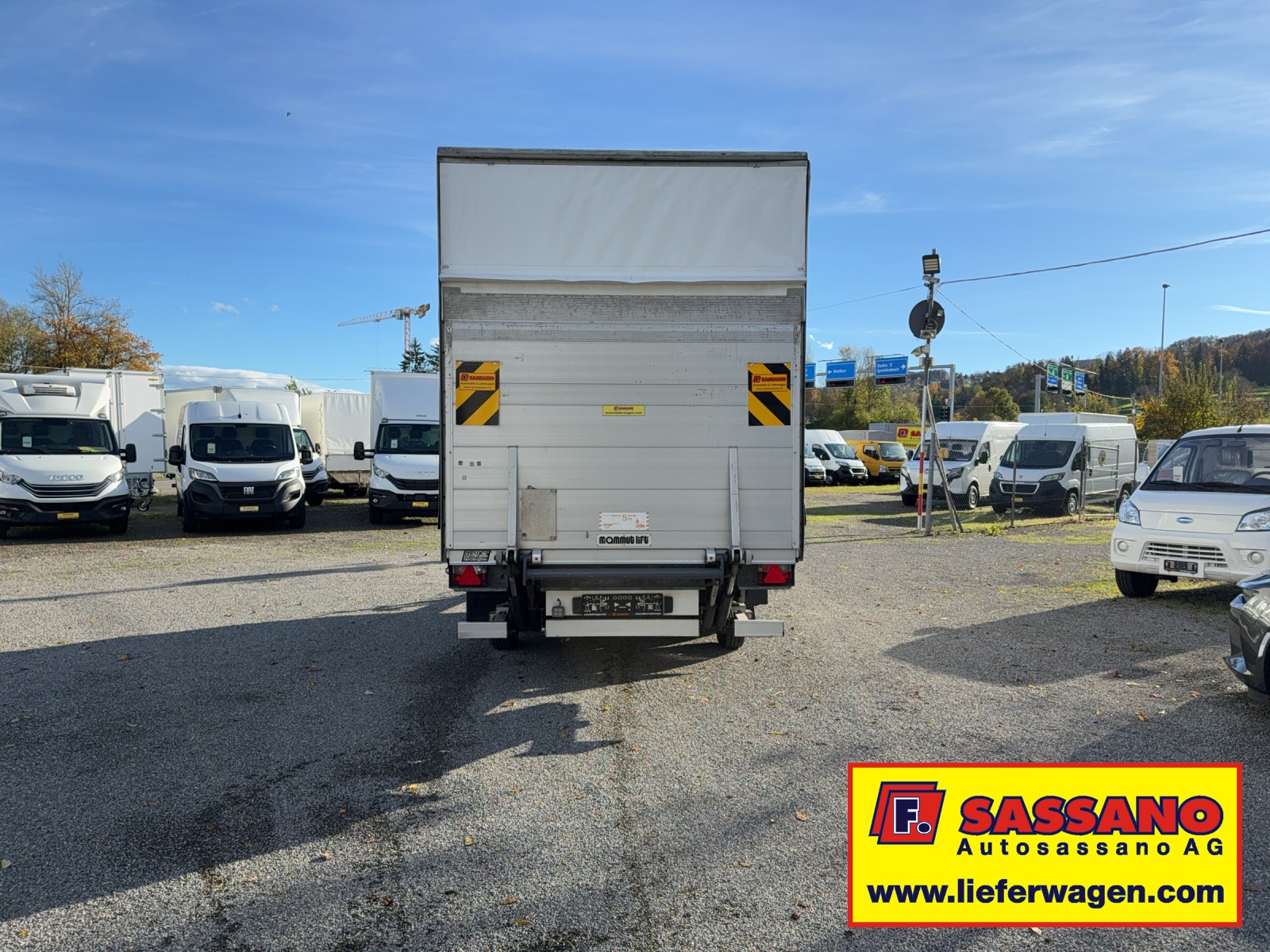 DALTEC Cargo 35 Blache mit Hebebühne und Durchladesystem-image-3