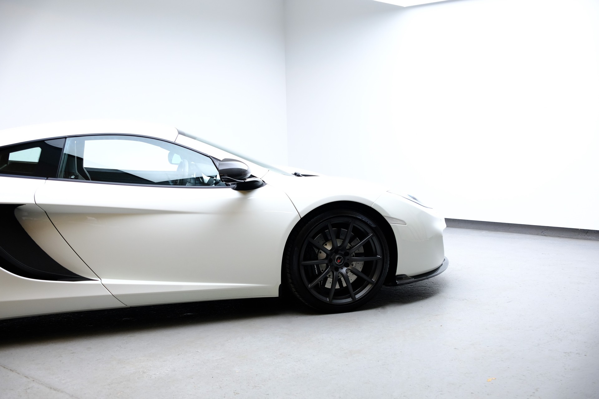 McLAREN MP4-12C Coupé 3.8 V8 SSG-image-8