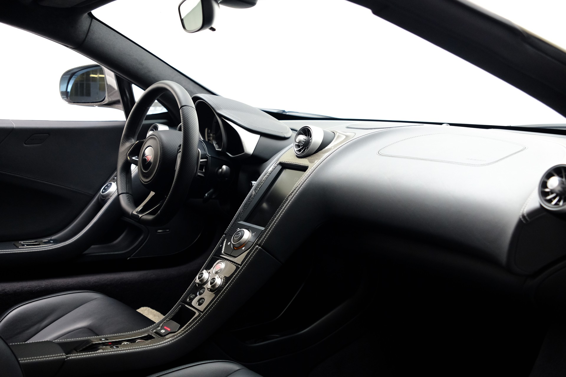 McLAREN MP4-12C Coupé 3.8 V8 SSG-image-25