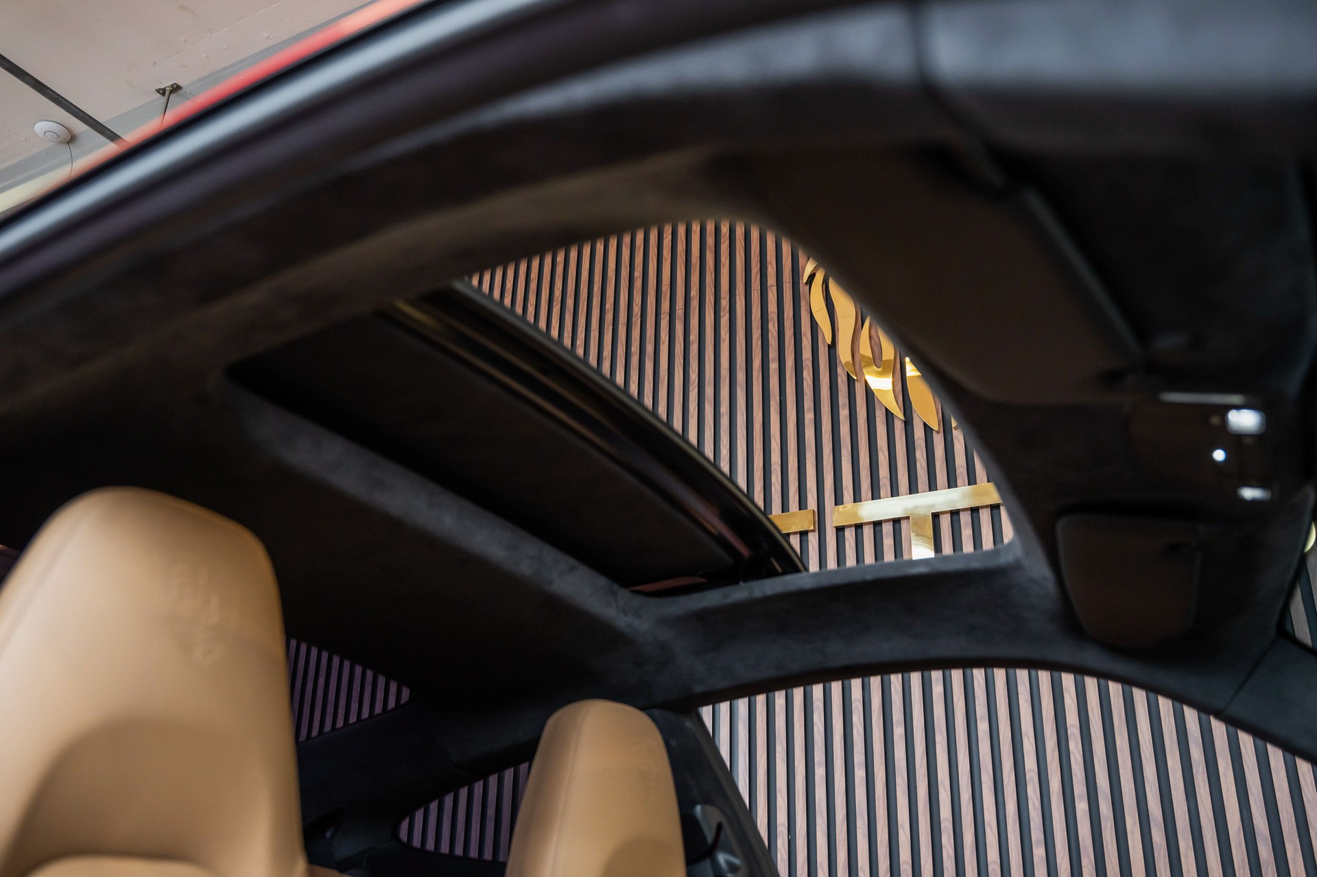PORSCHE 911 Turbo S PDK-image-14