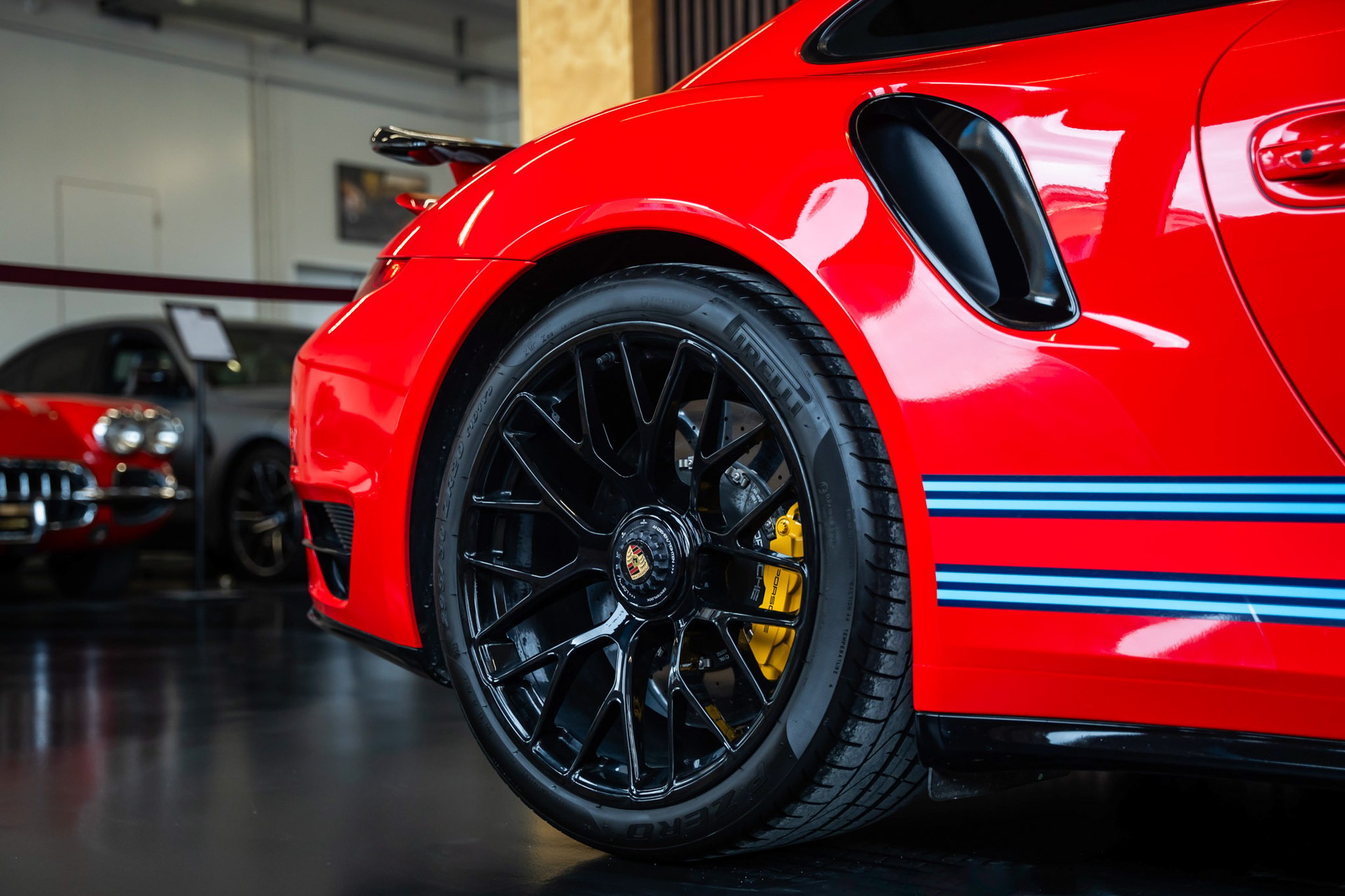 PORSCHE 911 Turbo S PDK-image-8