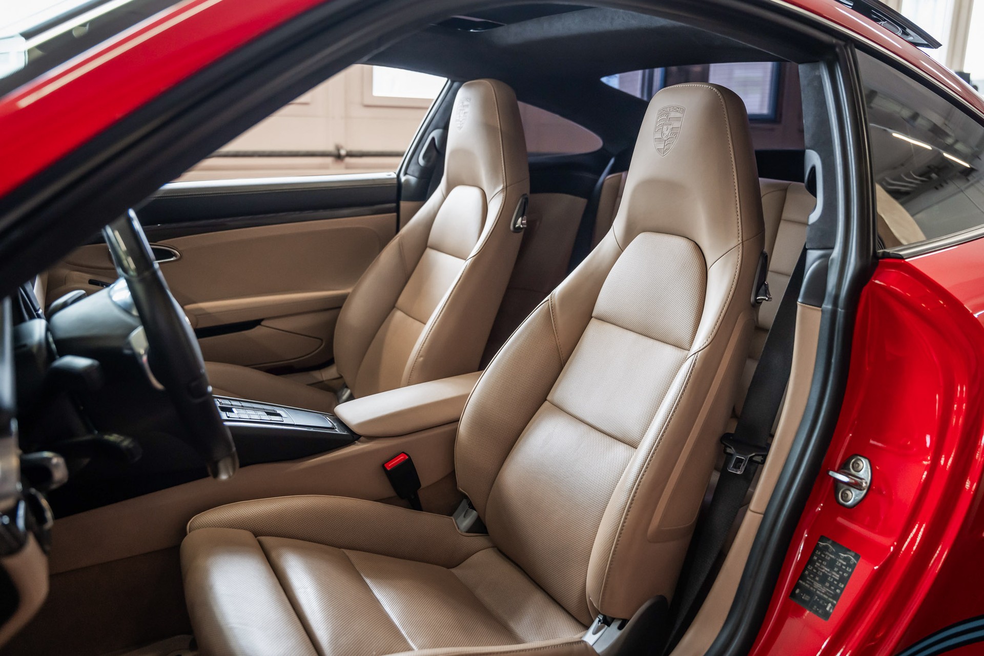 PORSCHE 911 Turbo S PDK-image-11