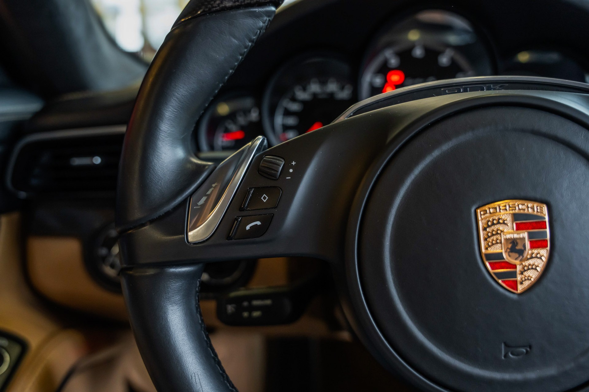 PORSCHE 911 Turbo S PDK-image-23
