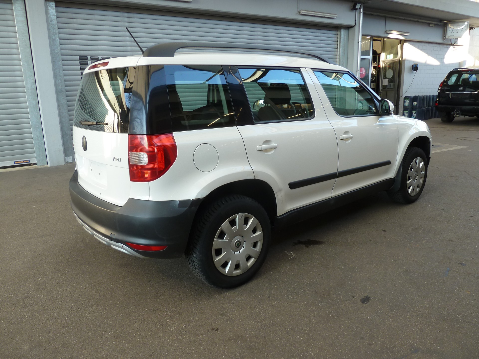 SKODA Yeti 1.8 TSI Ambition 4x4-image-7