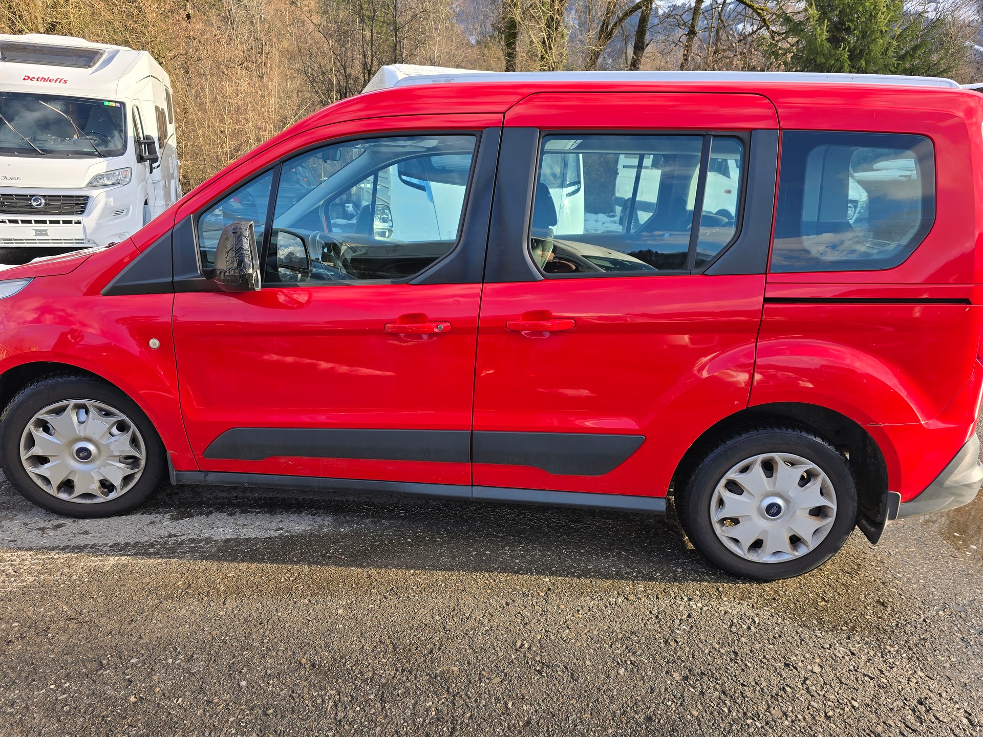 FORD Tourneo Connect 1.0 SCTi Titanium-image-2