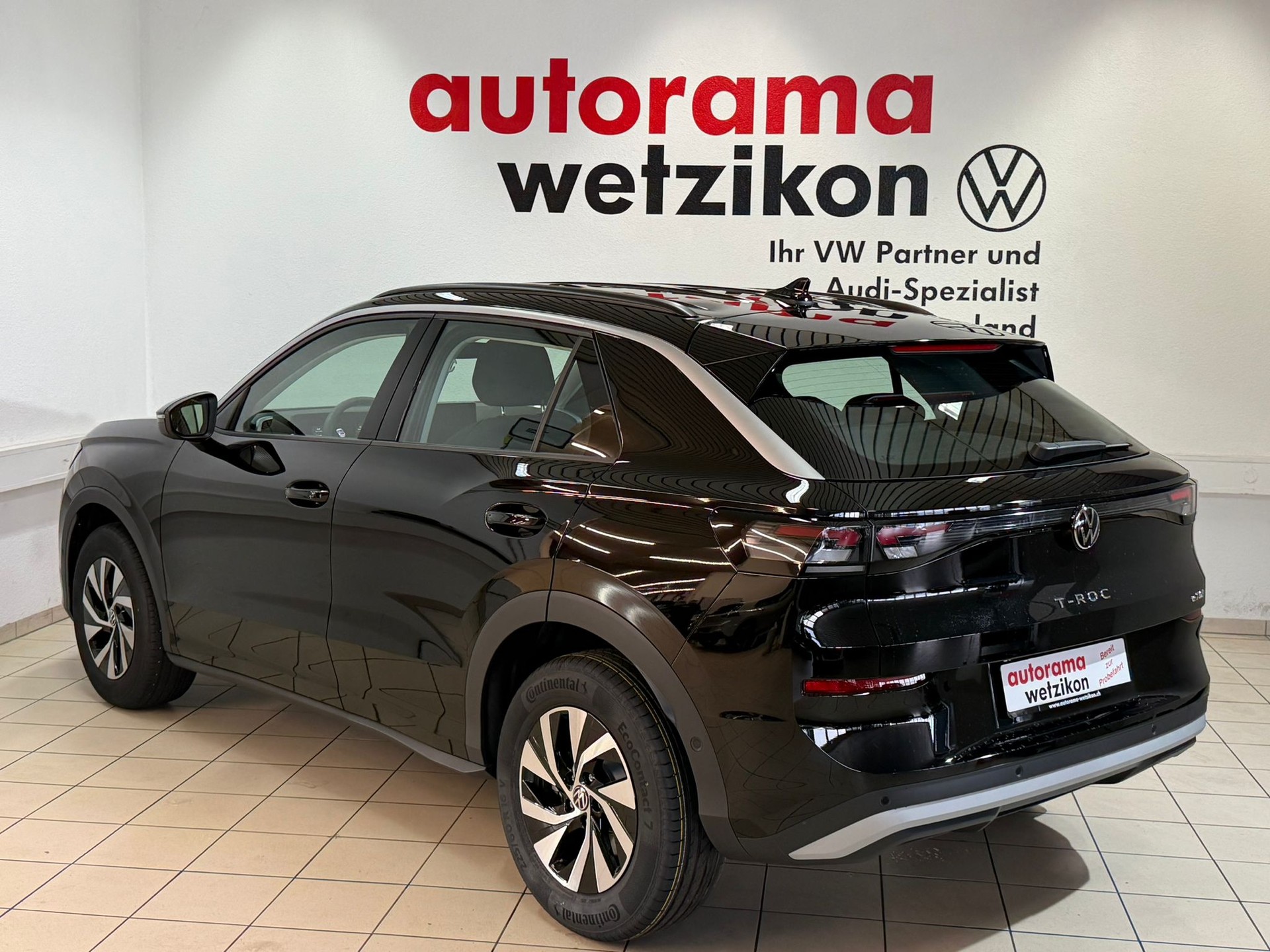 VW T-Roc 1.5 eTSI mHEV Trend DSG-showroom-element-2