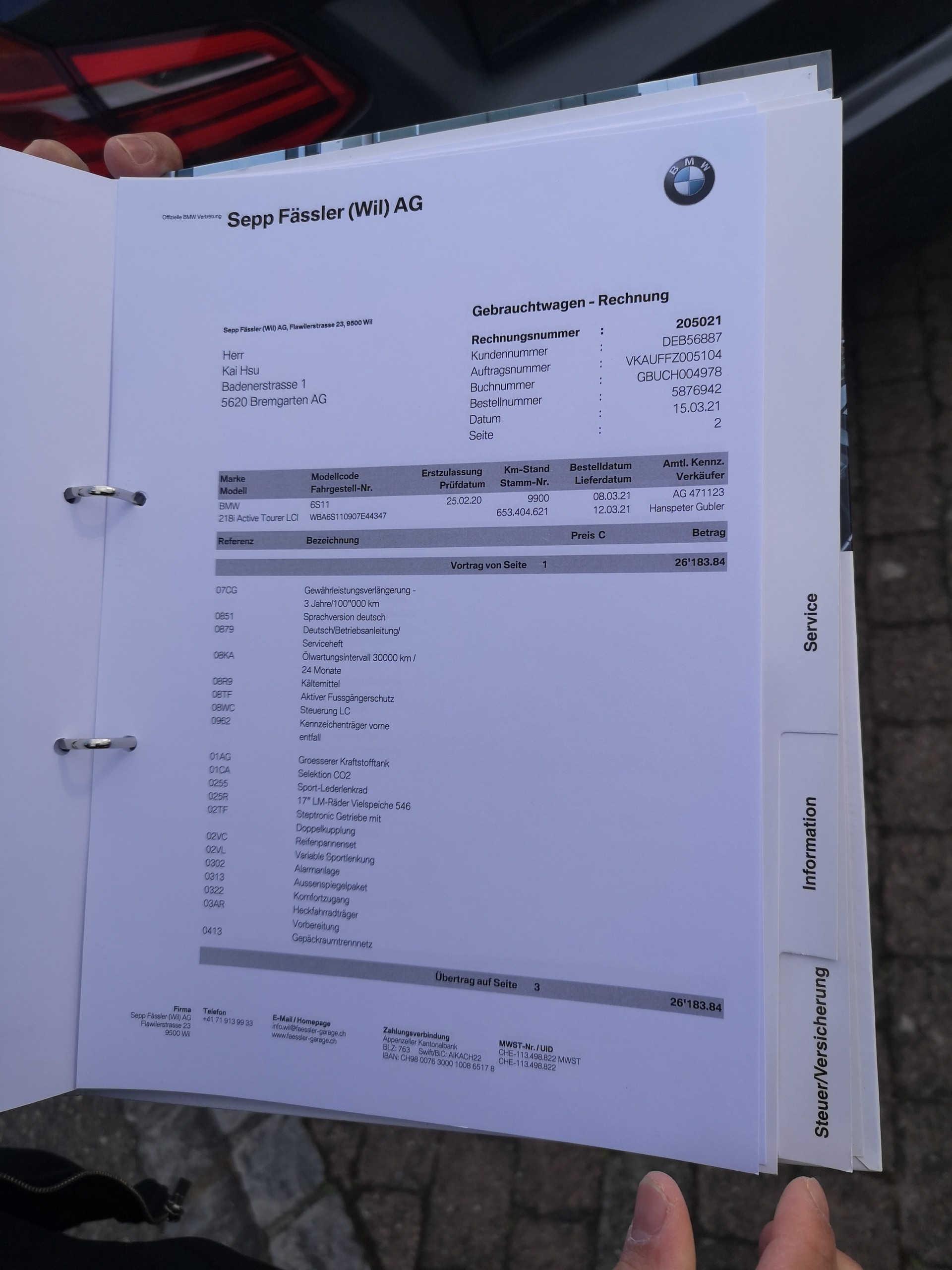 BMW 218i Active Tourer DKG Sport Line-image-12